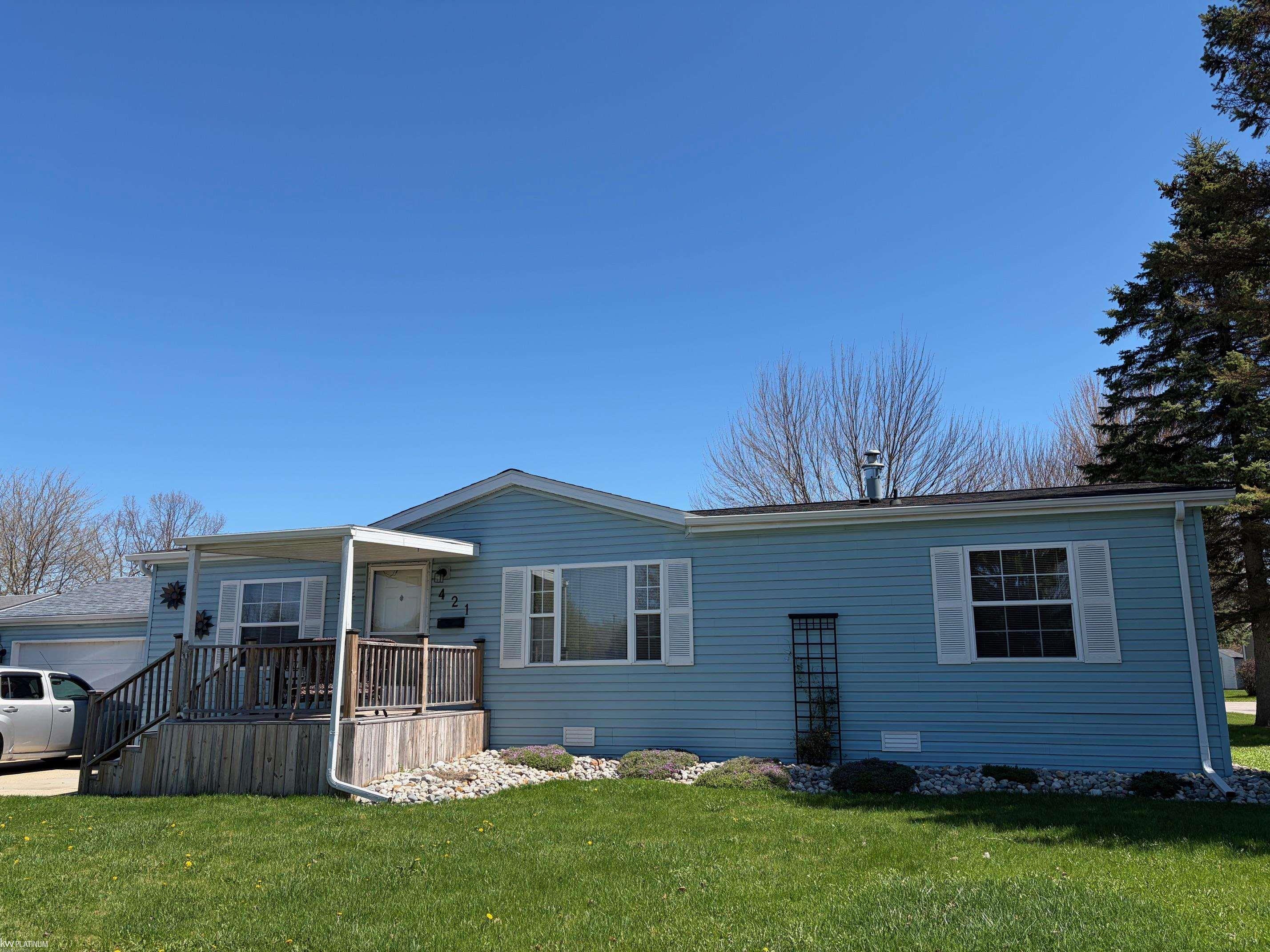 421 Red Pine Drive Property Photo 1