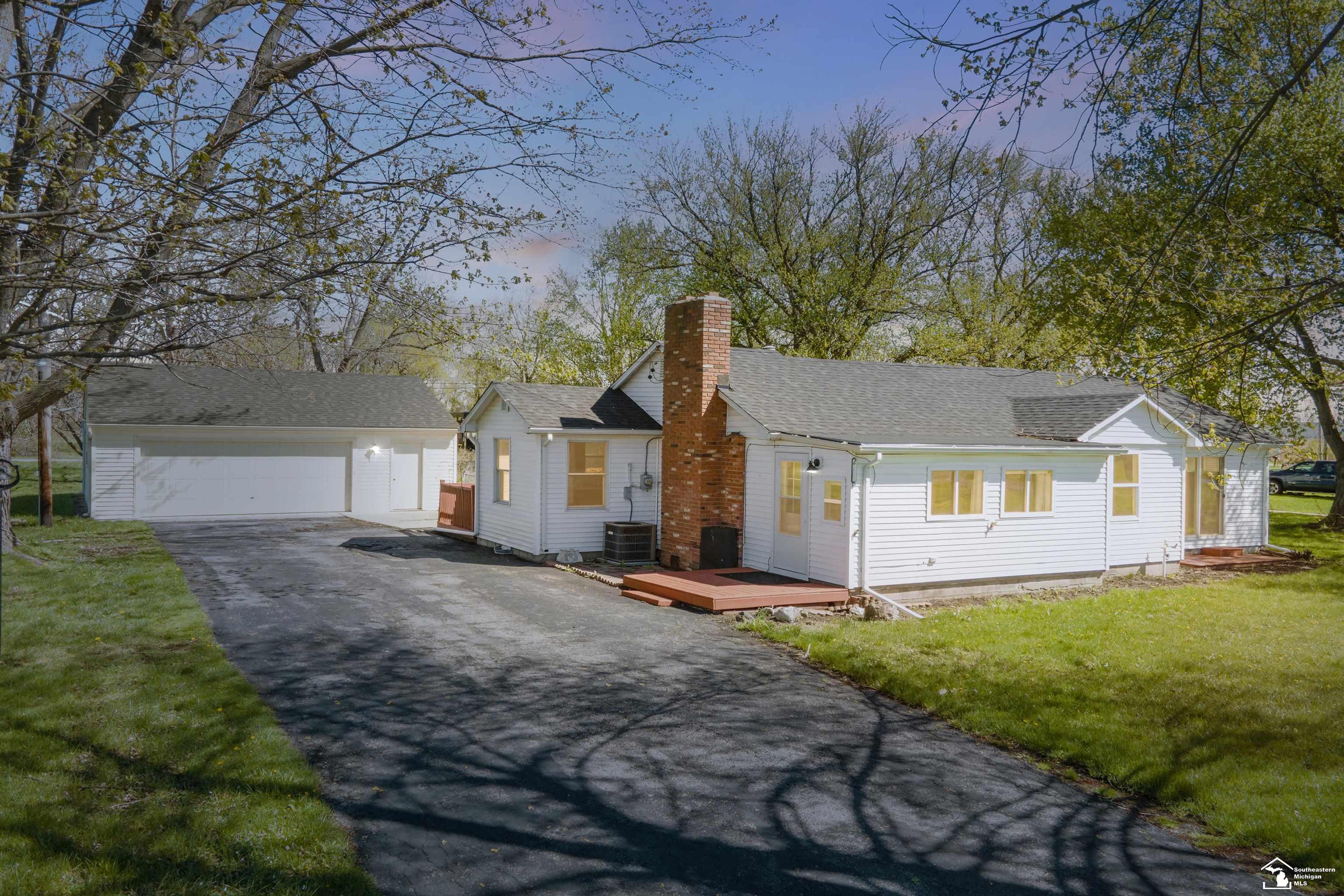 2500 Candace Street Property Photo 1
