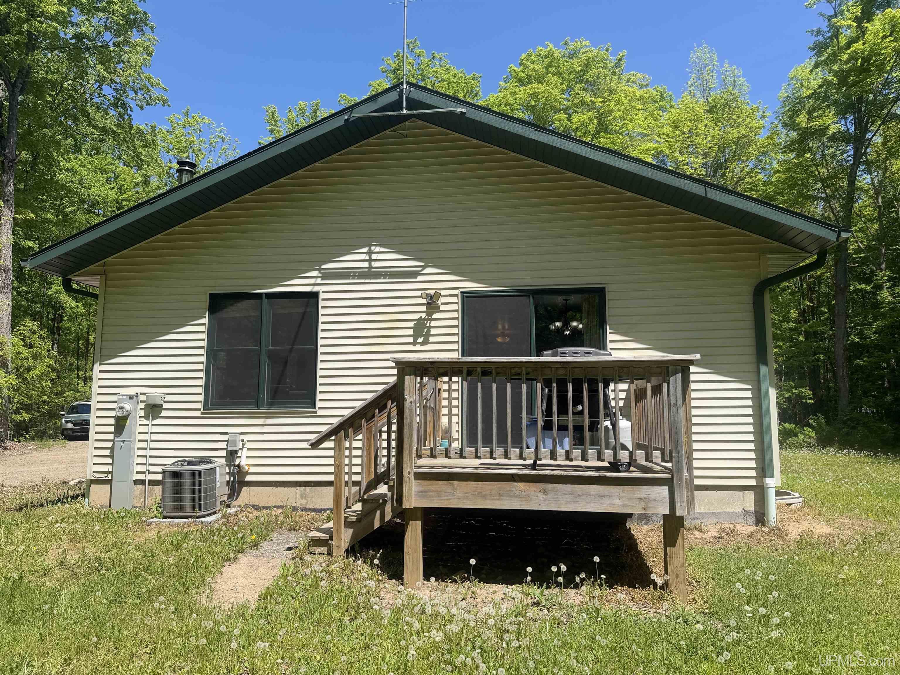 10662 139 Highway Property Photo 2