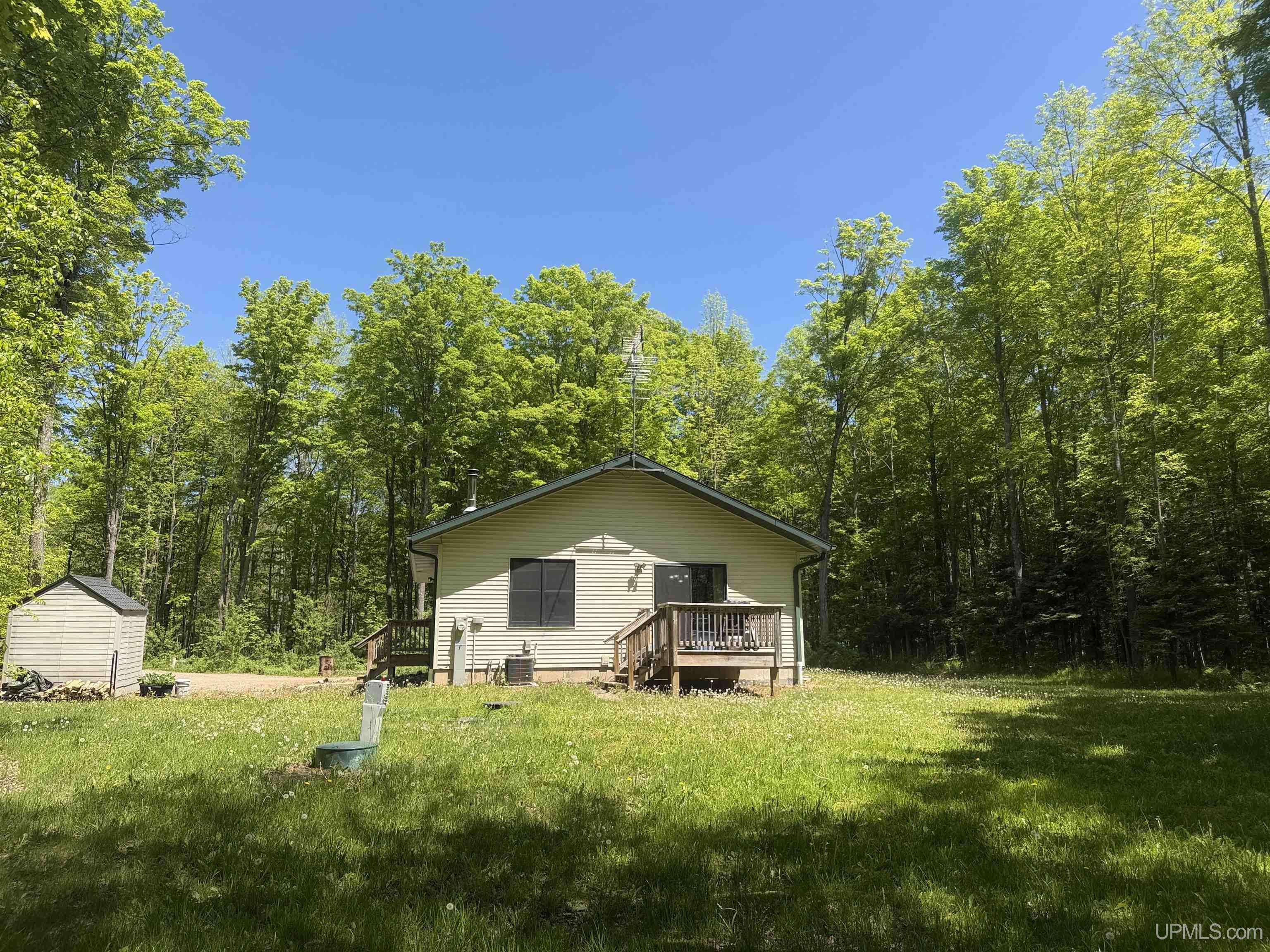 10662 139 Highway Property Photo 5