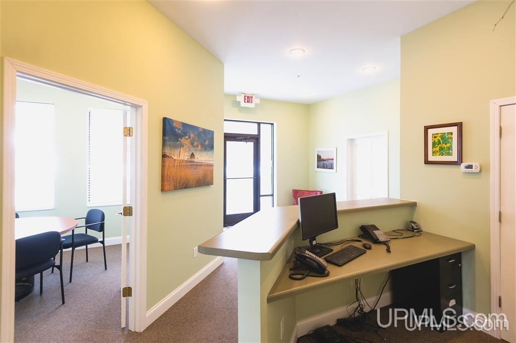 208 E Montezuma Avenue Property Photo 62
