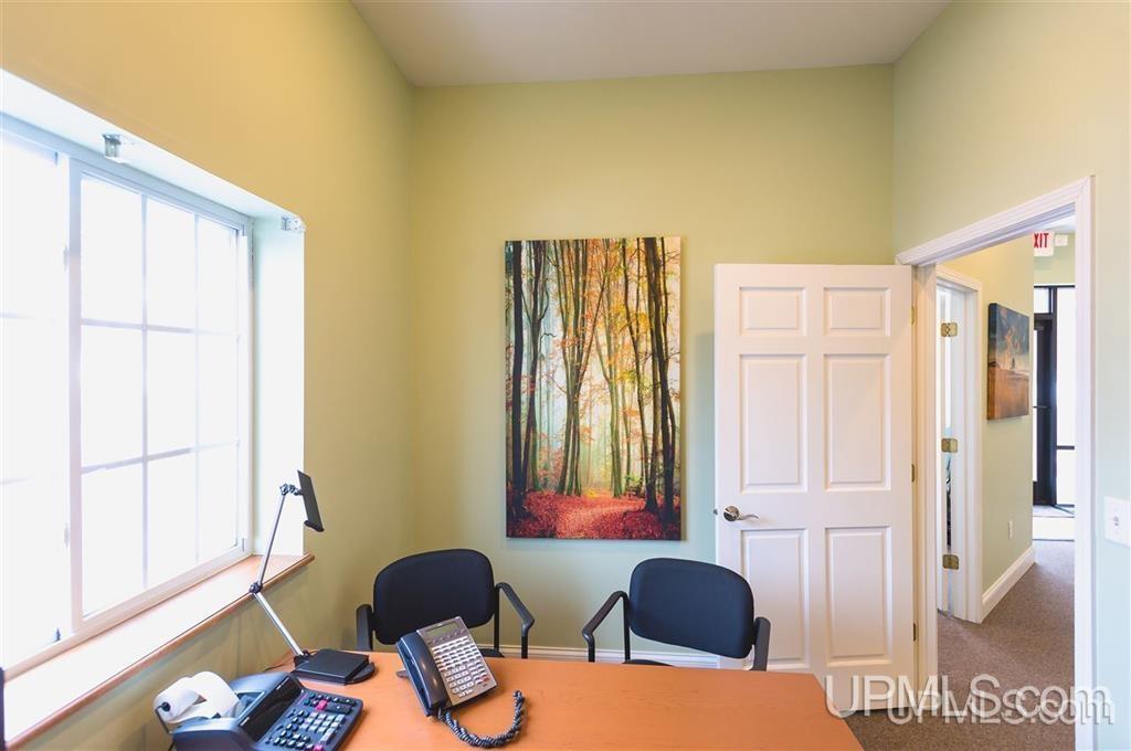 208 E Montezuma Avenue Property Photo 65