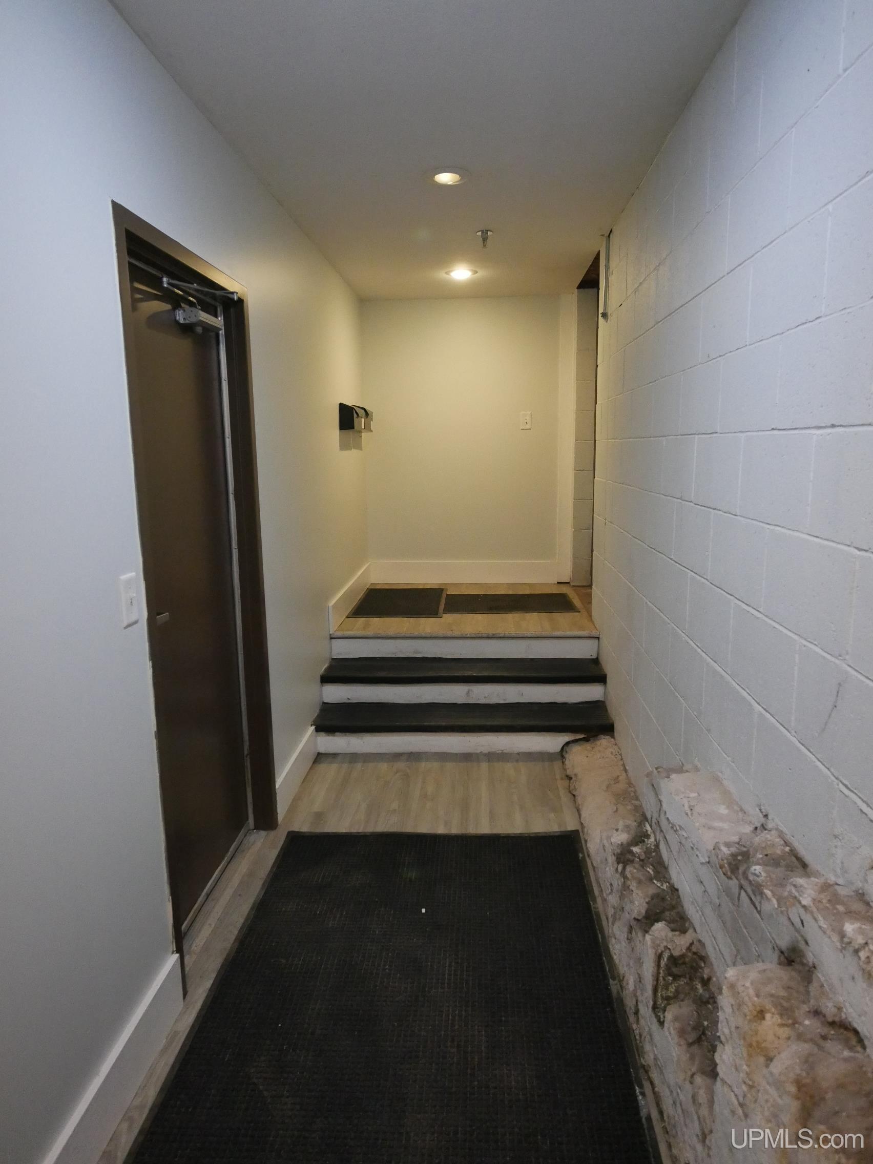208 E Montezuma Avenue Property Photo 77