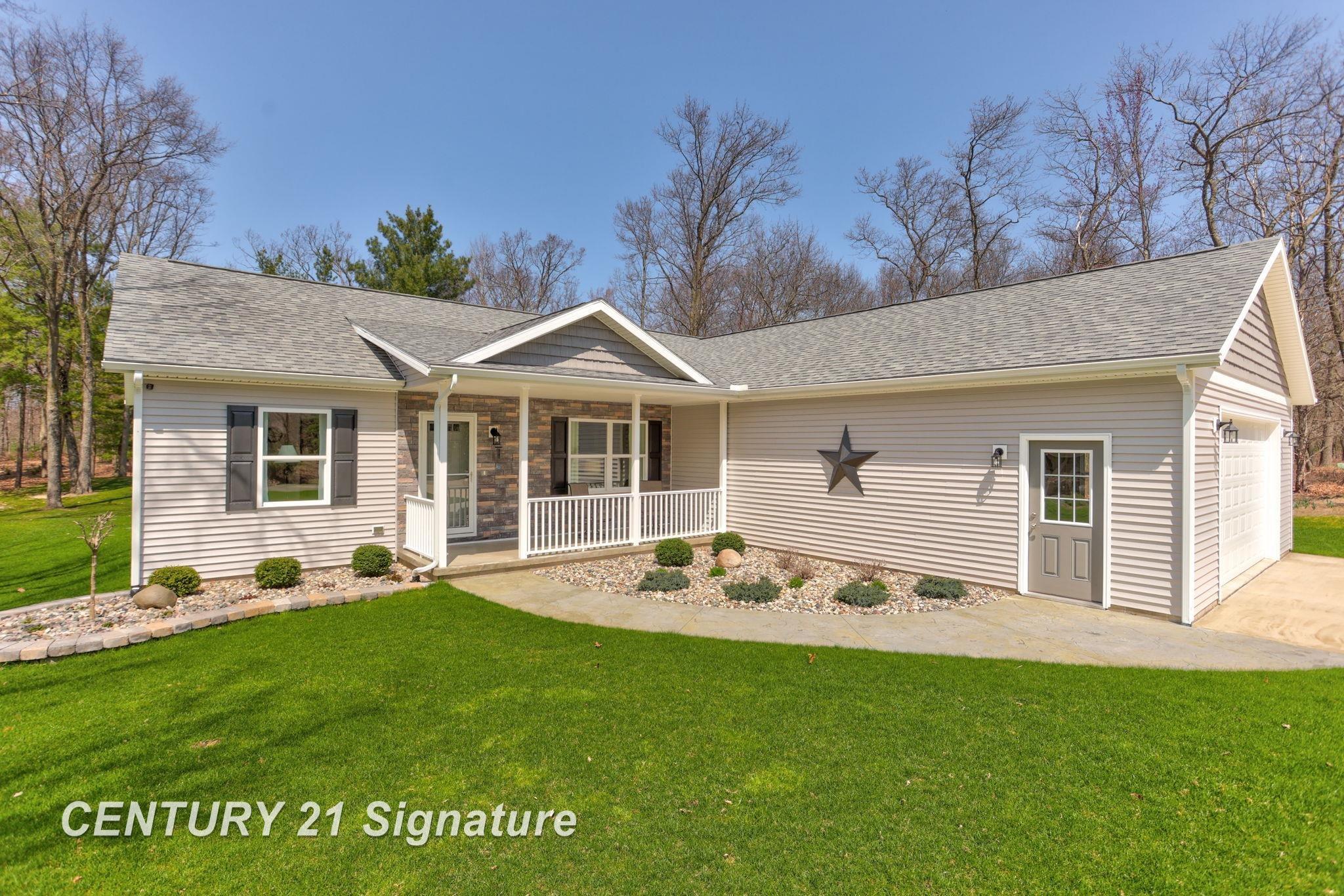 5728 Tipperary Drive Property Photo 4
