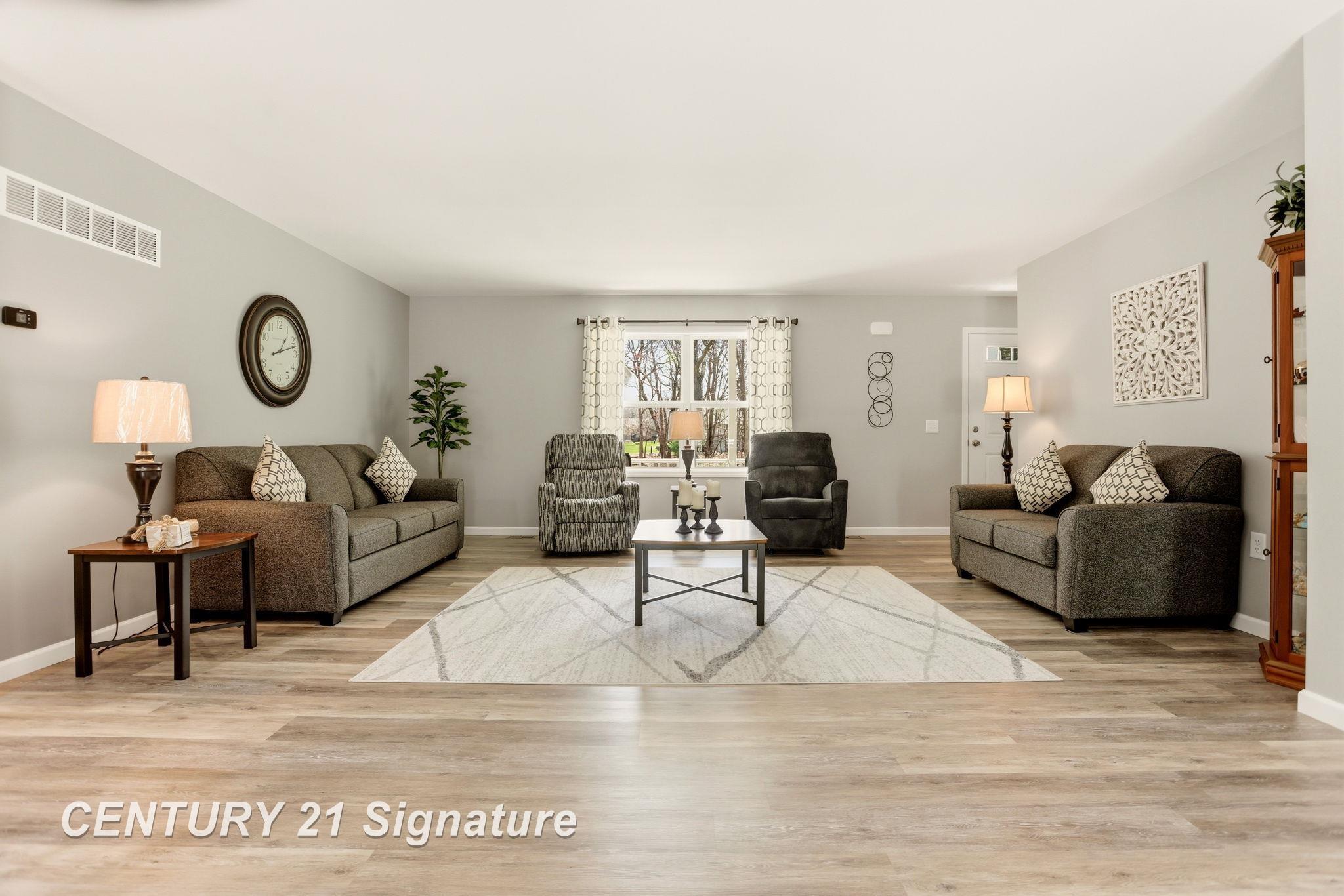 5728 Tipperary Drive Property Photo 13