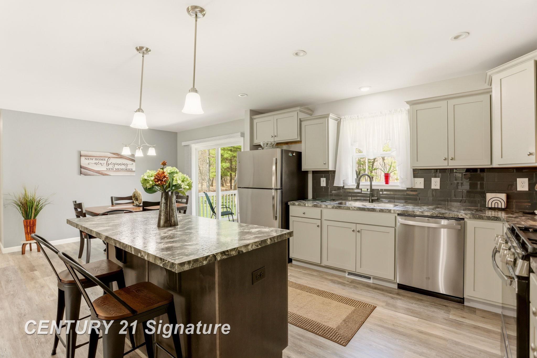 5728 Tipperary Drive Property Photo 17