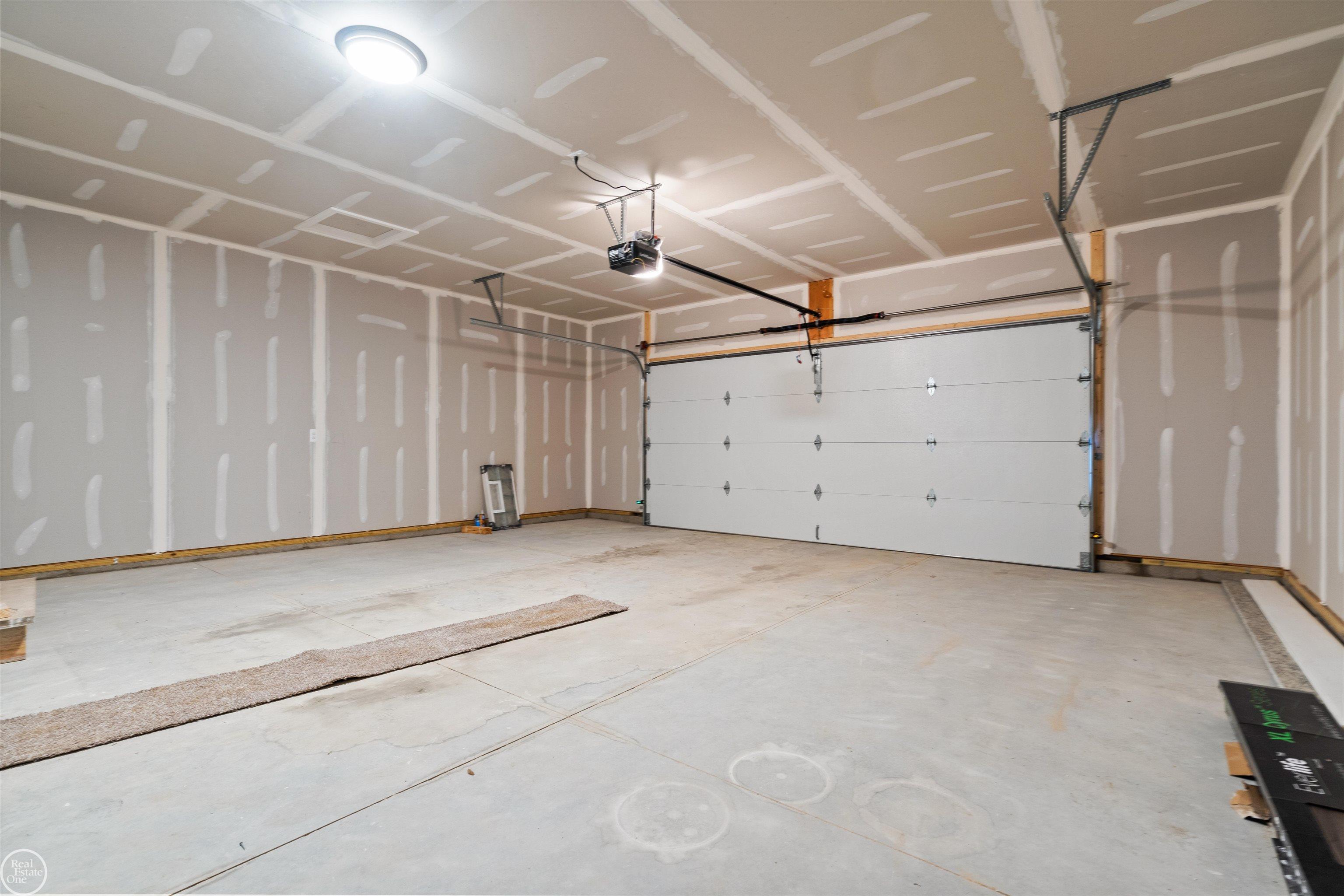 2 Riley Road Property Photo 26