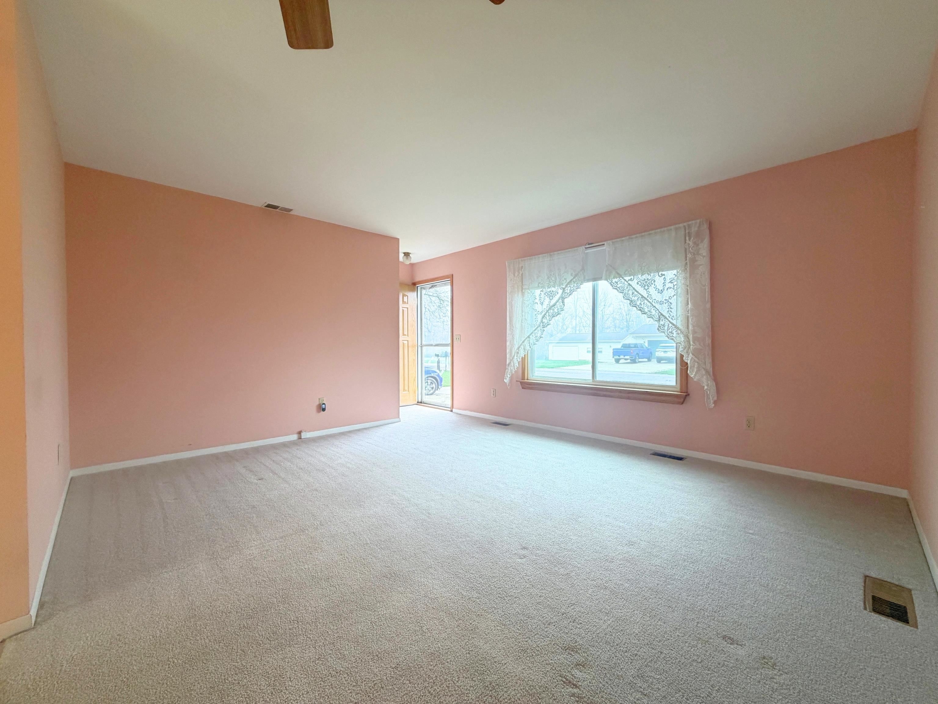 1920 Circle Drive Property Photo 11