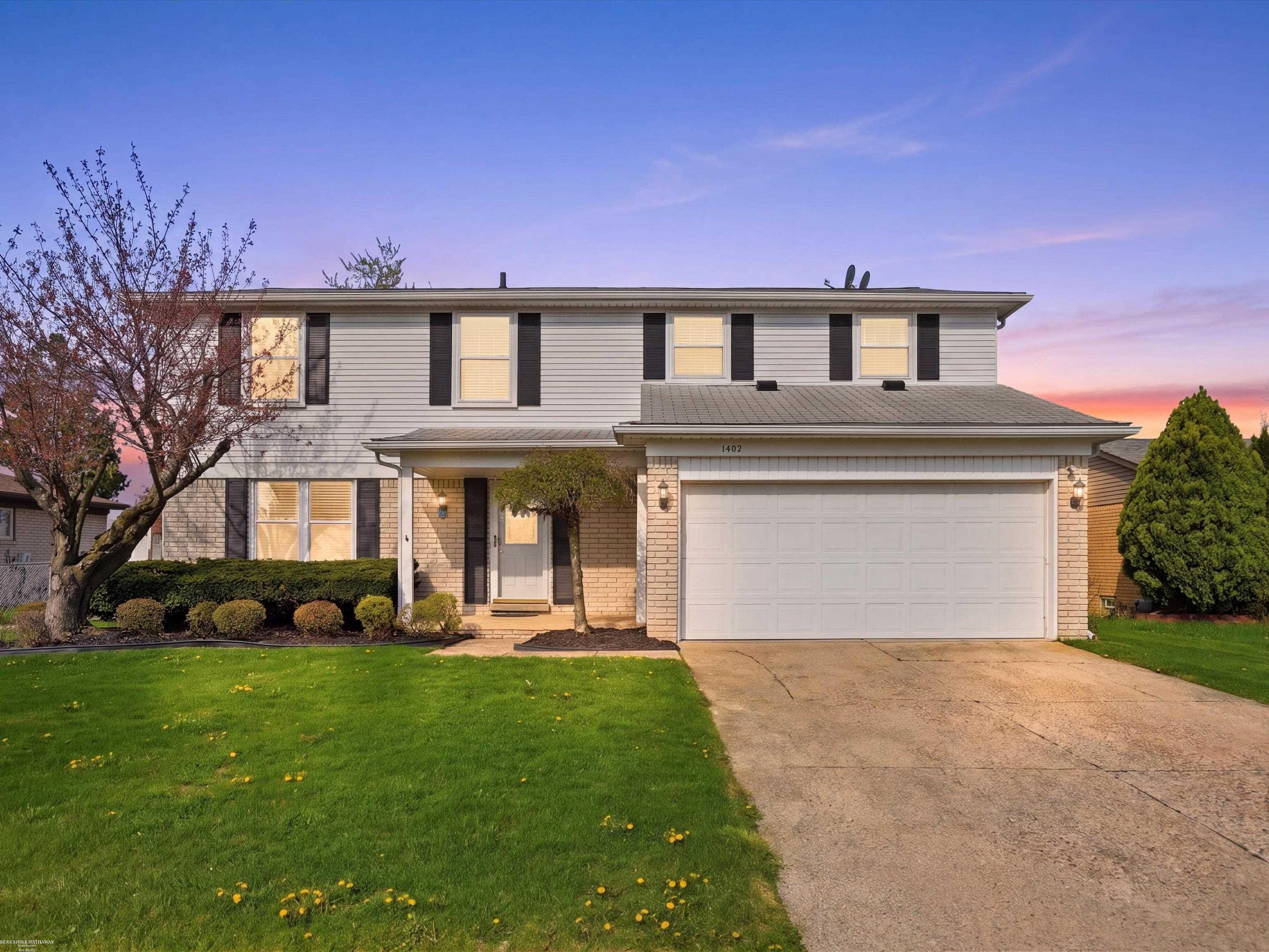 1405 Shaker Drive