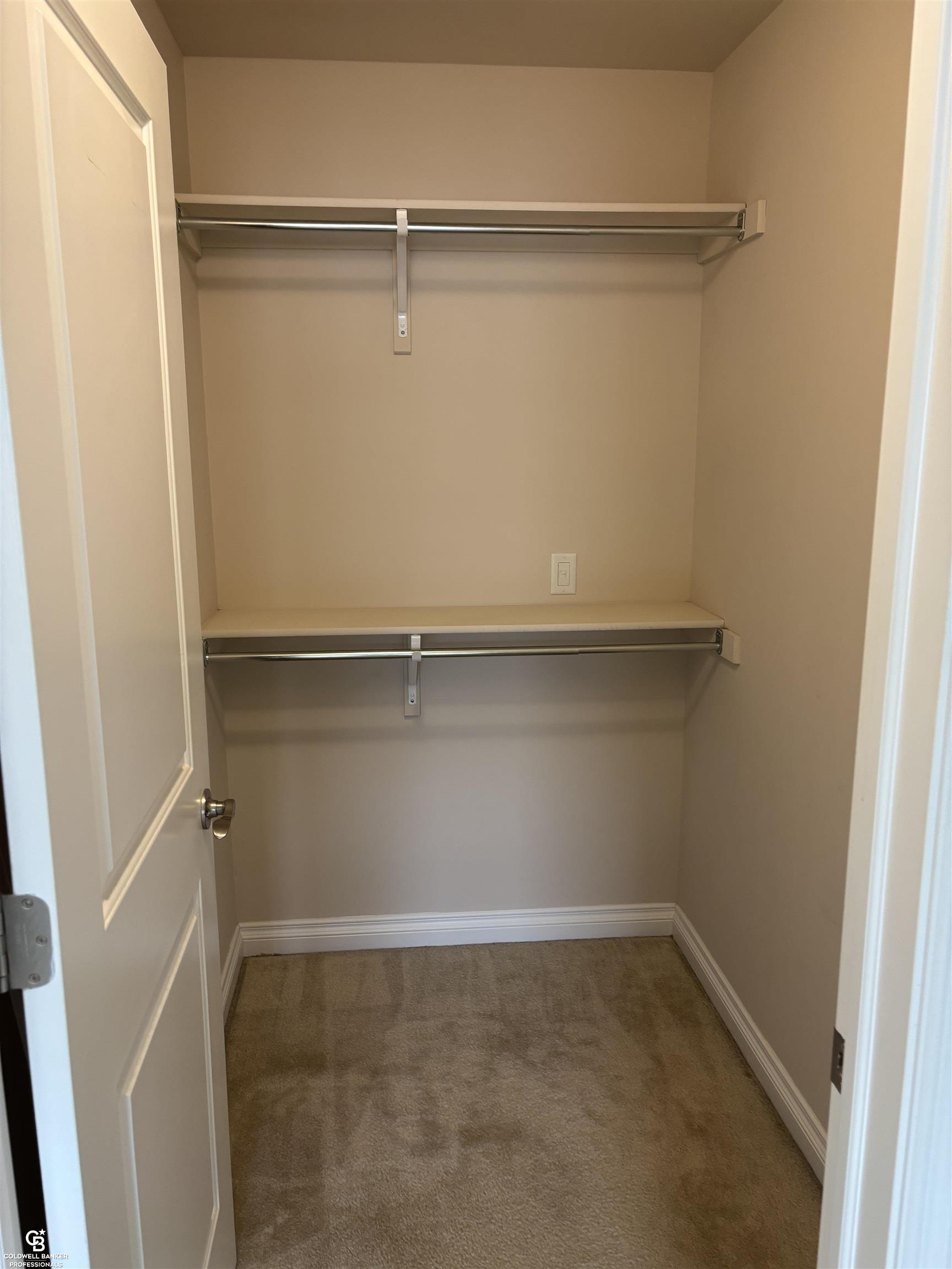 13113 Woodridge Circle Property Photo 17