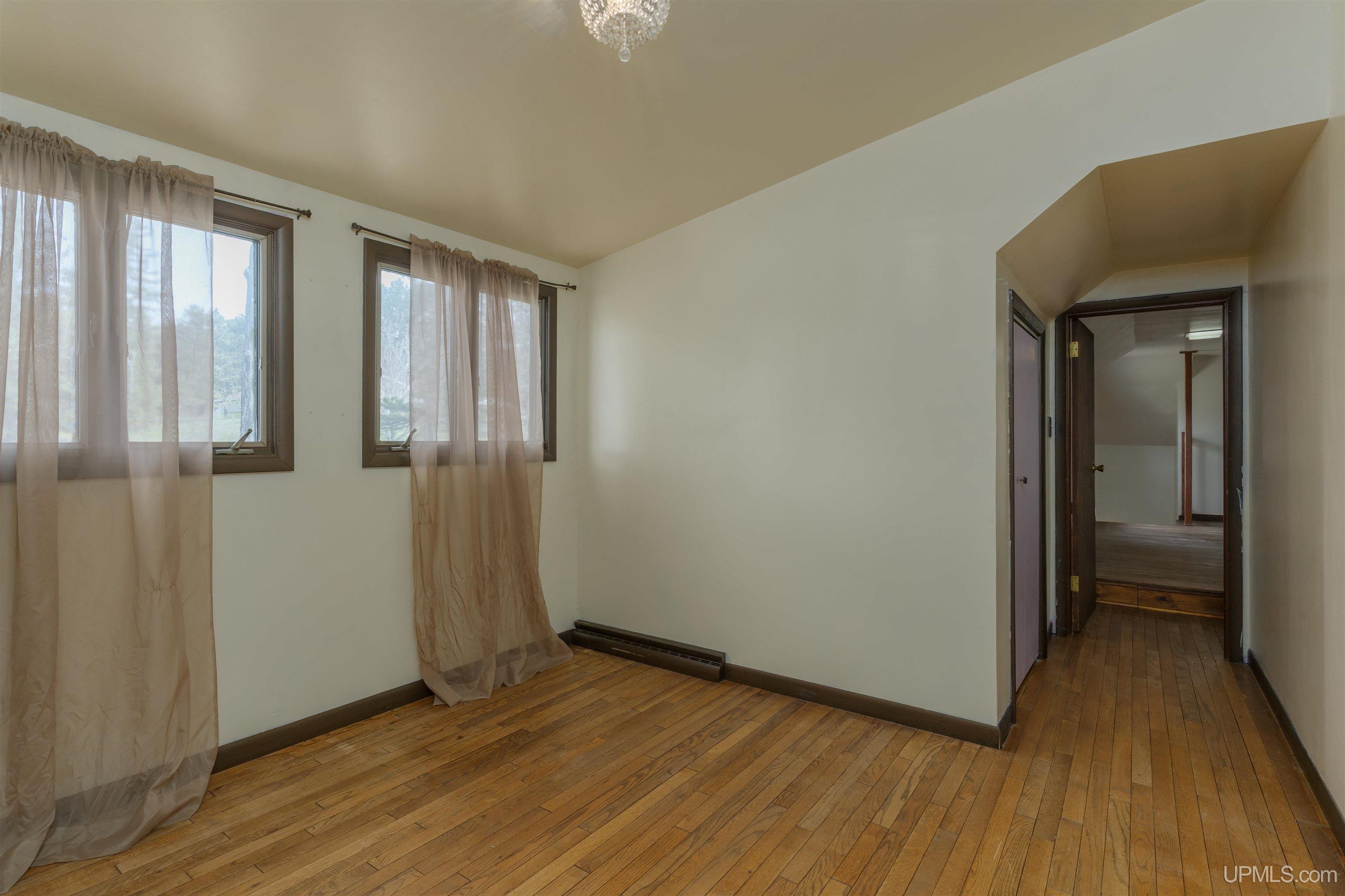 645 E Hunter Road Property Photo 21