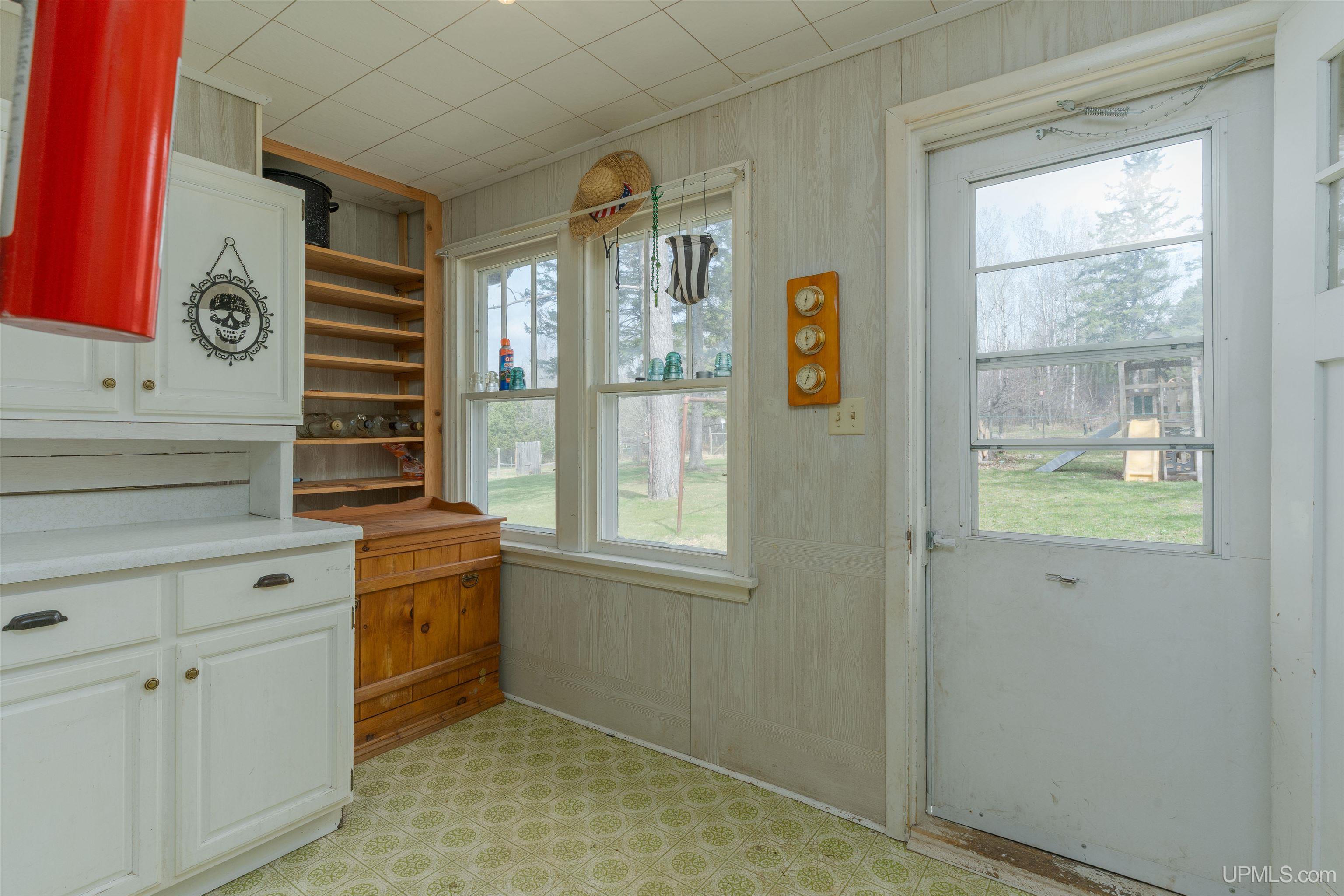 645 E Hunter Road Property Photo 26