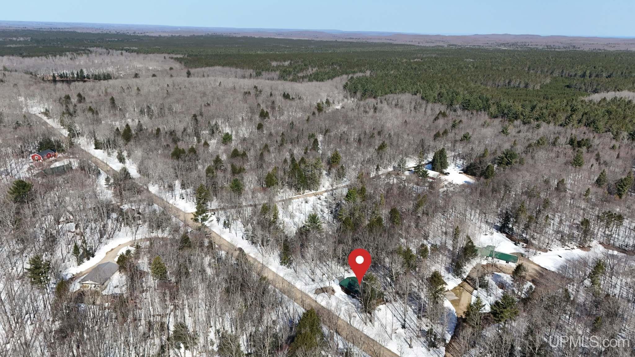 7122 Maple Grove Road Property Photo 5