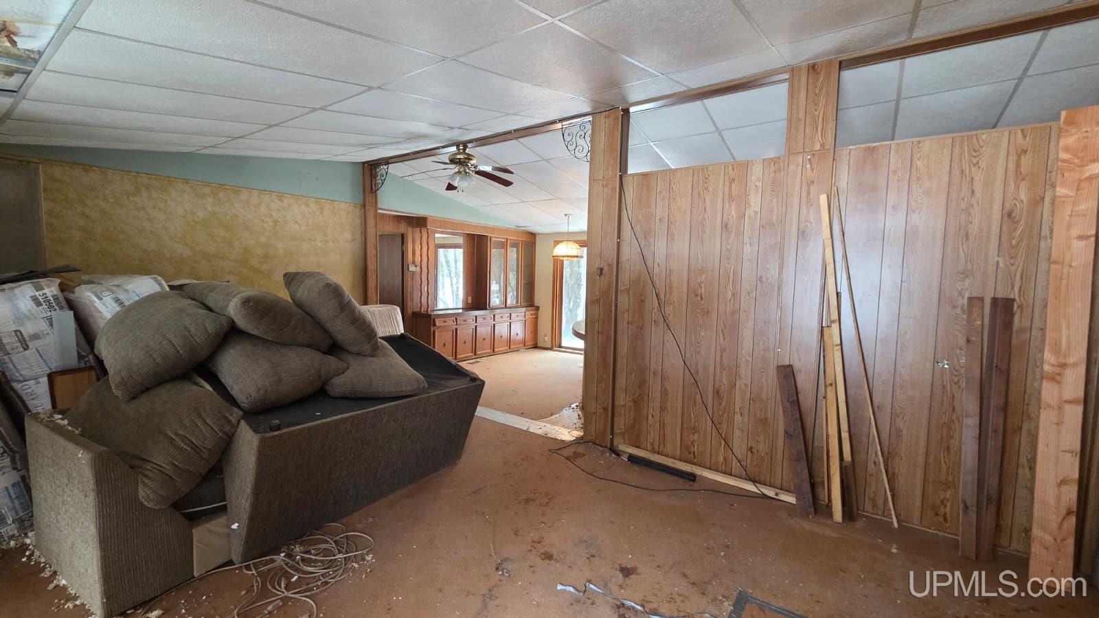 7122 Maple Grove Road Property Photo 13