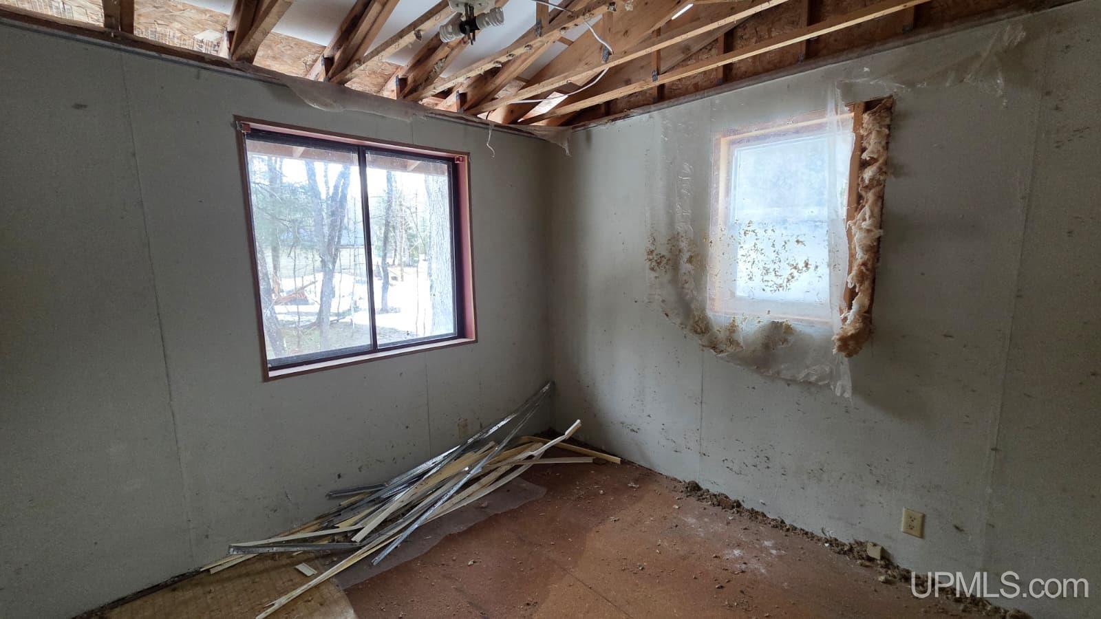7122 Maple Grove Road Property Photo 15