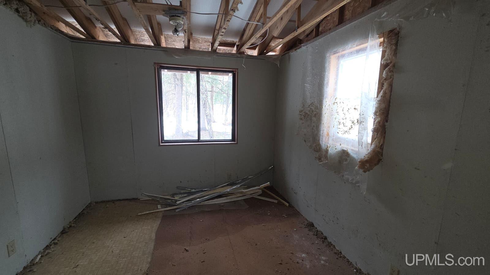 7122 Maple Grove Road Property Photo 16