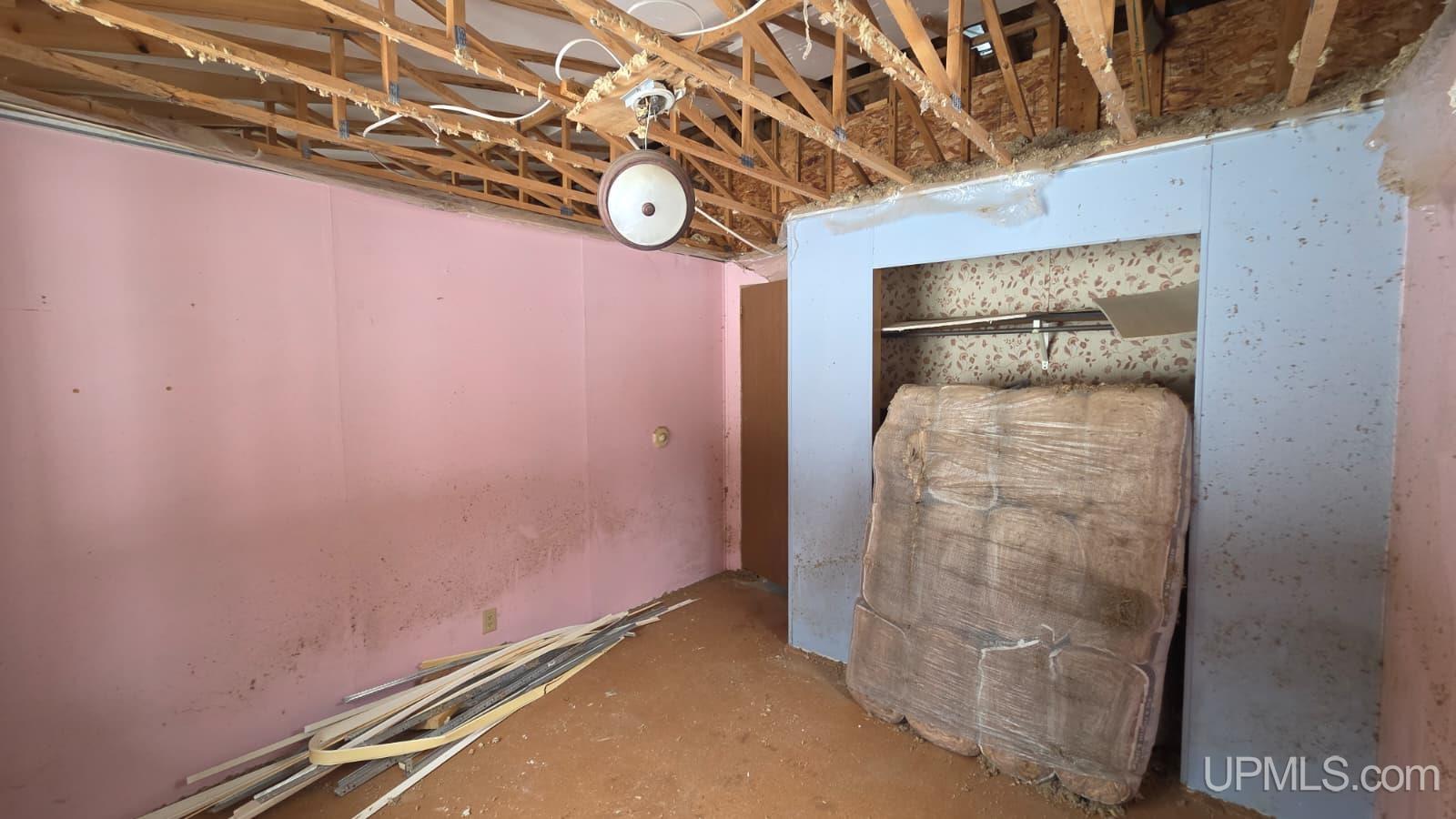 7122 Maple Grove Road Property Photo 20