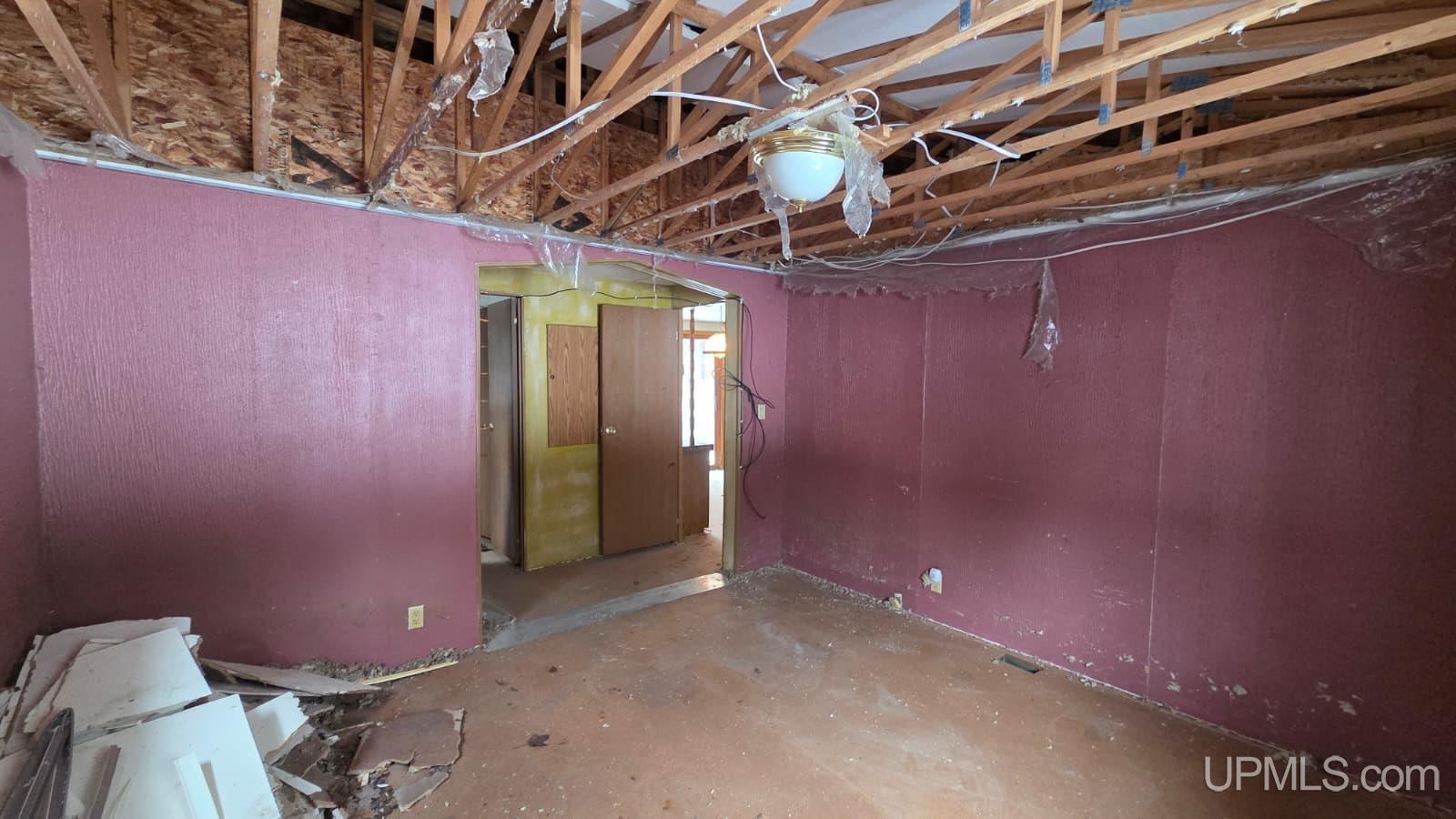 7122 Maple Grove Road Property Photo 21