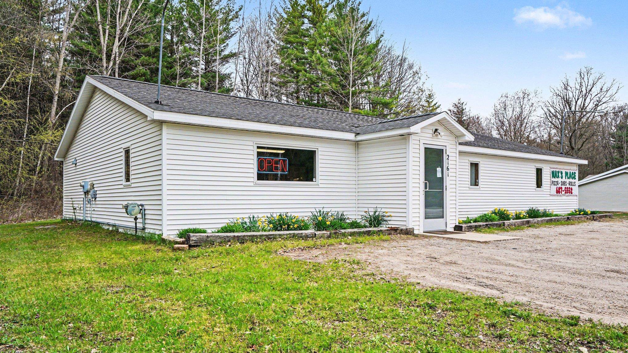 2161 N Meridian Road Property Photo 2