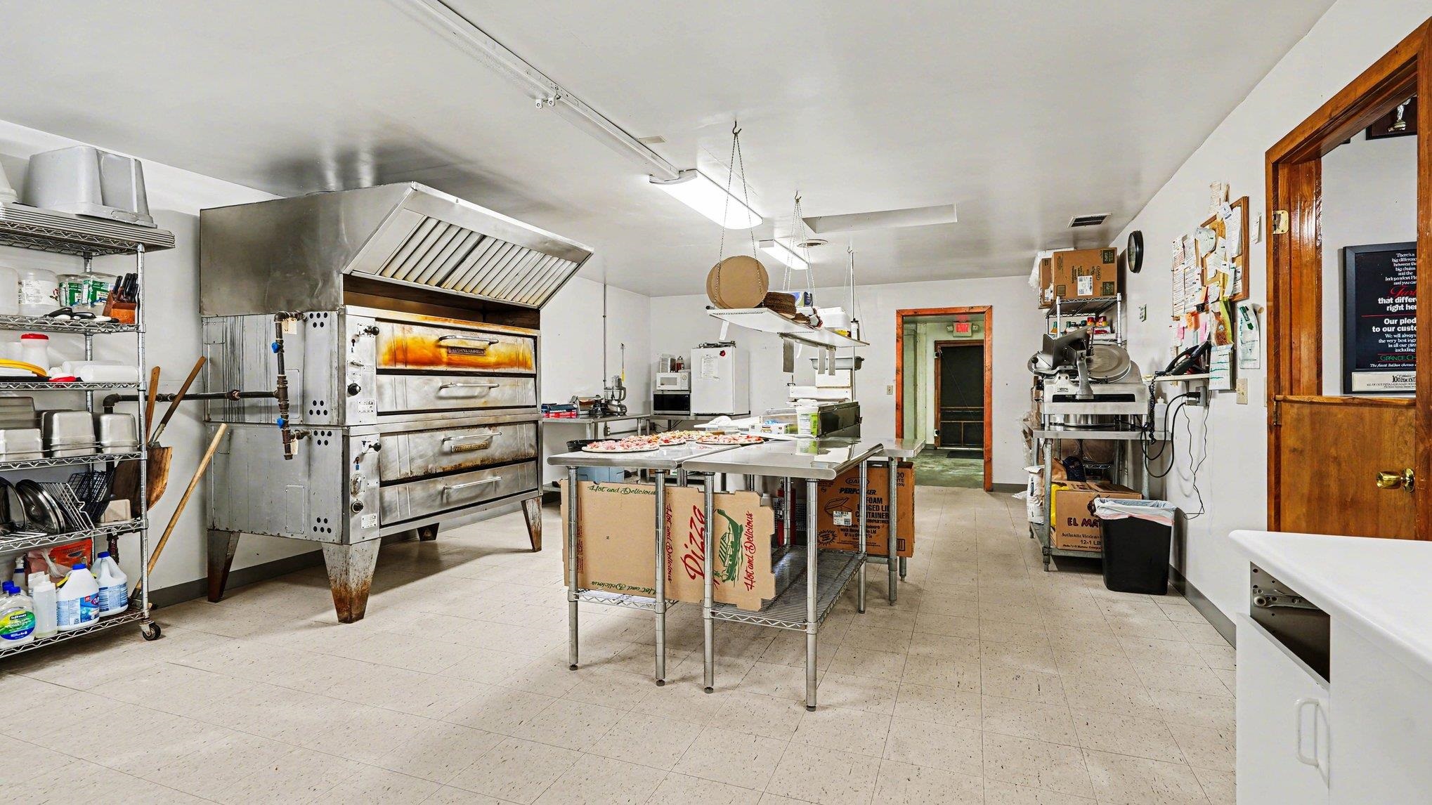 2161 N Meridian Road Property Photo 13