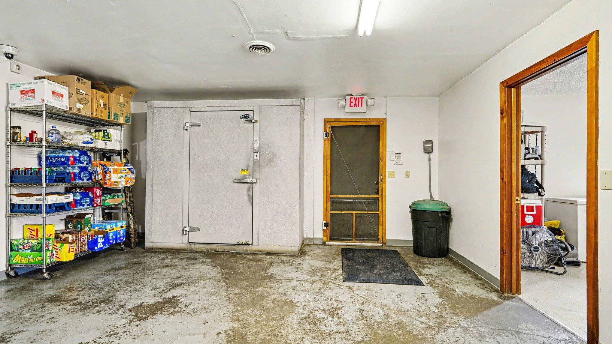 2161 N Meridian Road Property Photo 14