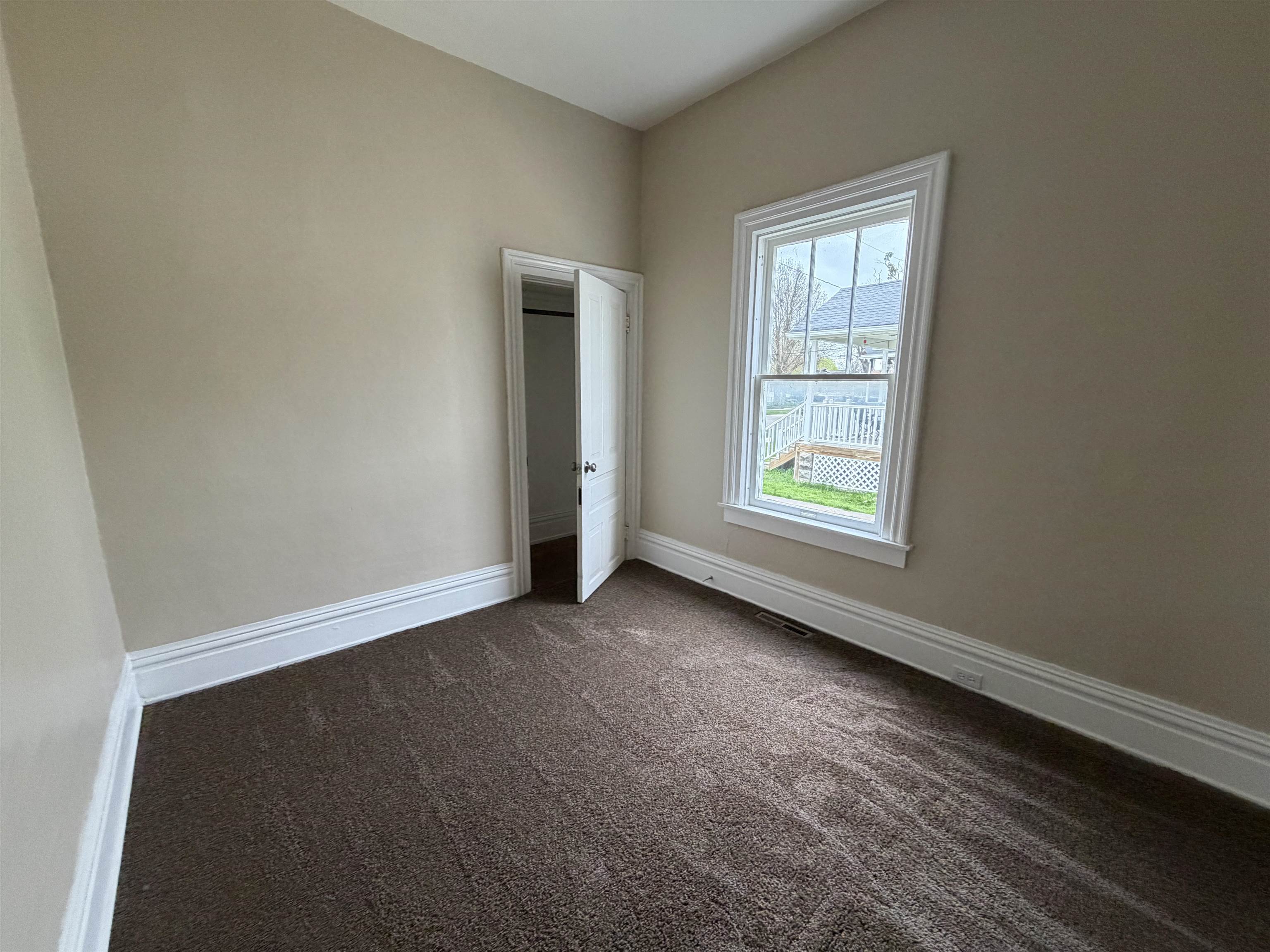 504 N Catherine Street Property Photo 5