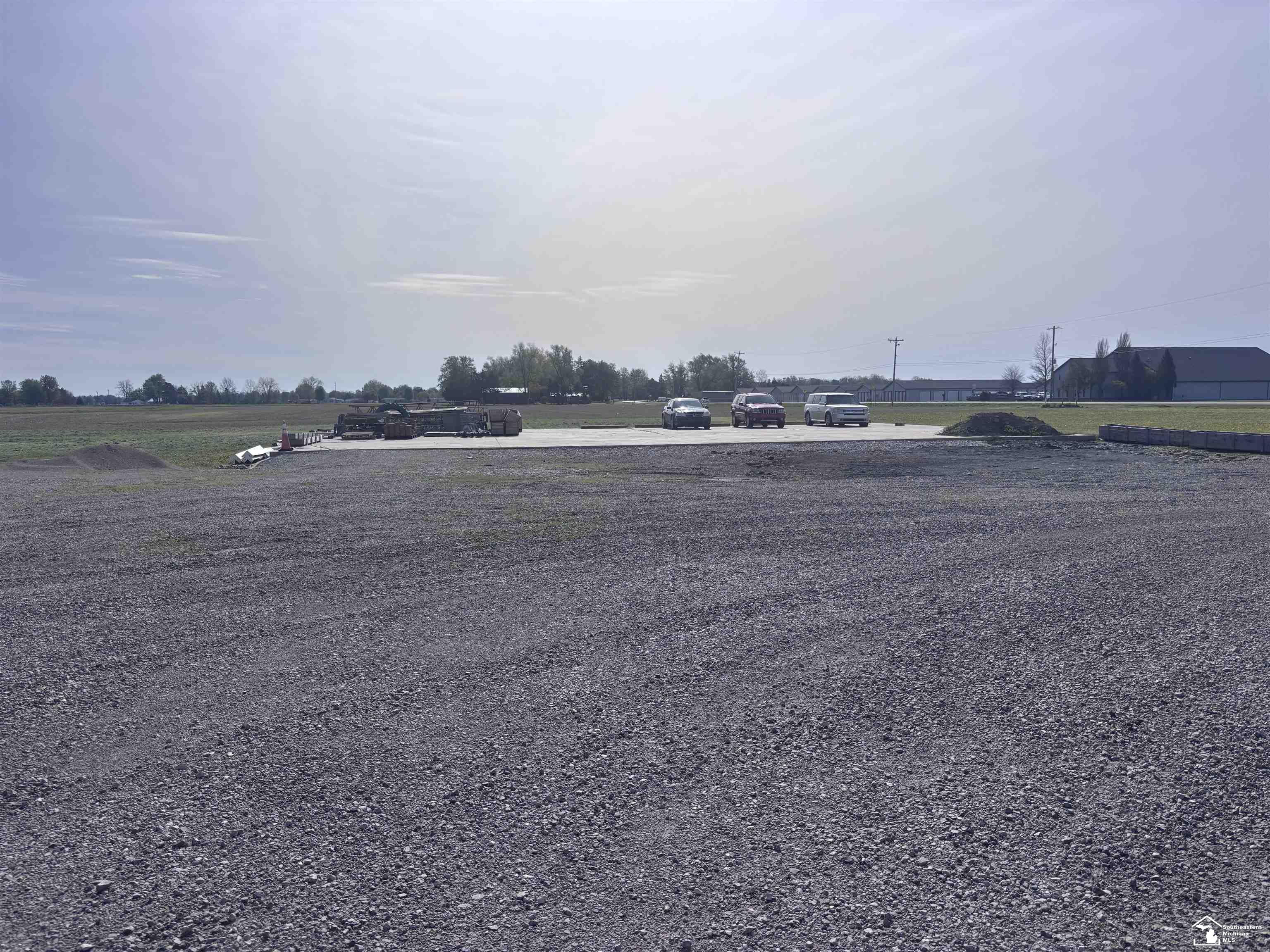 8302 E Us 223 Highway Property Photo 2