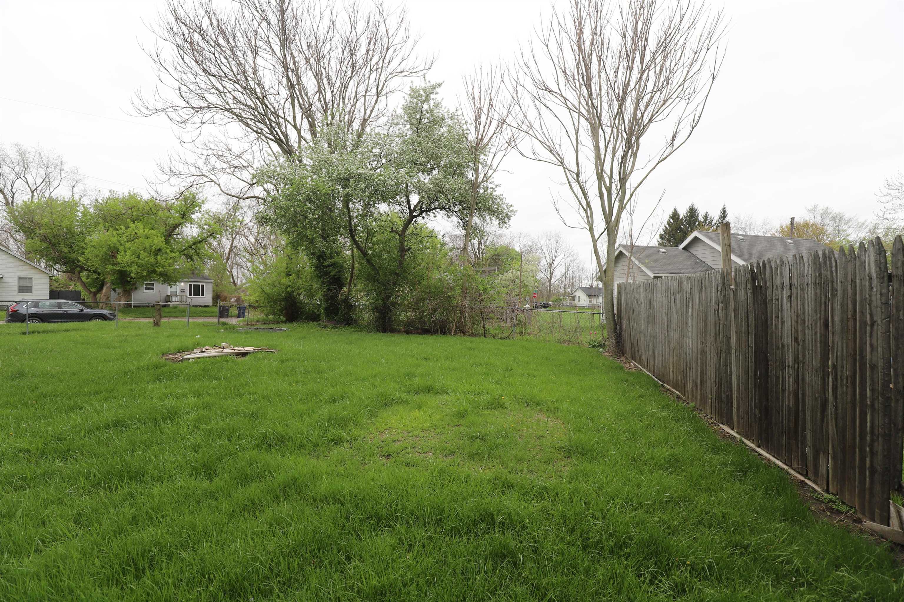 632 Monroe Street Property Photo 12