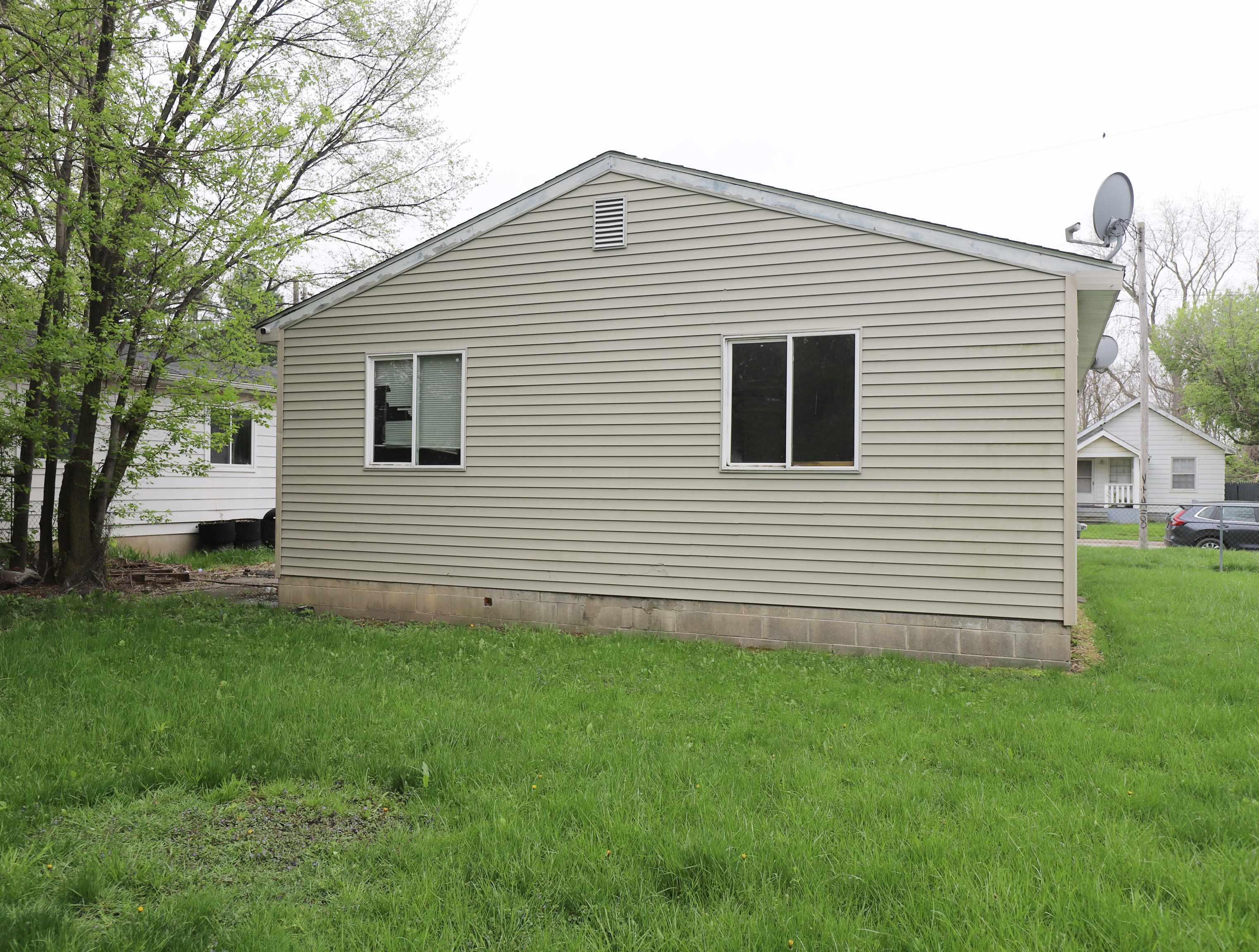 632 Monroe Street Property Photo 16