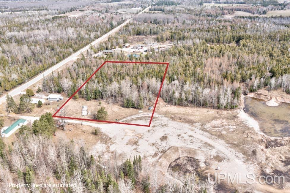 N18728 Co 551 Road Property Photo 2