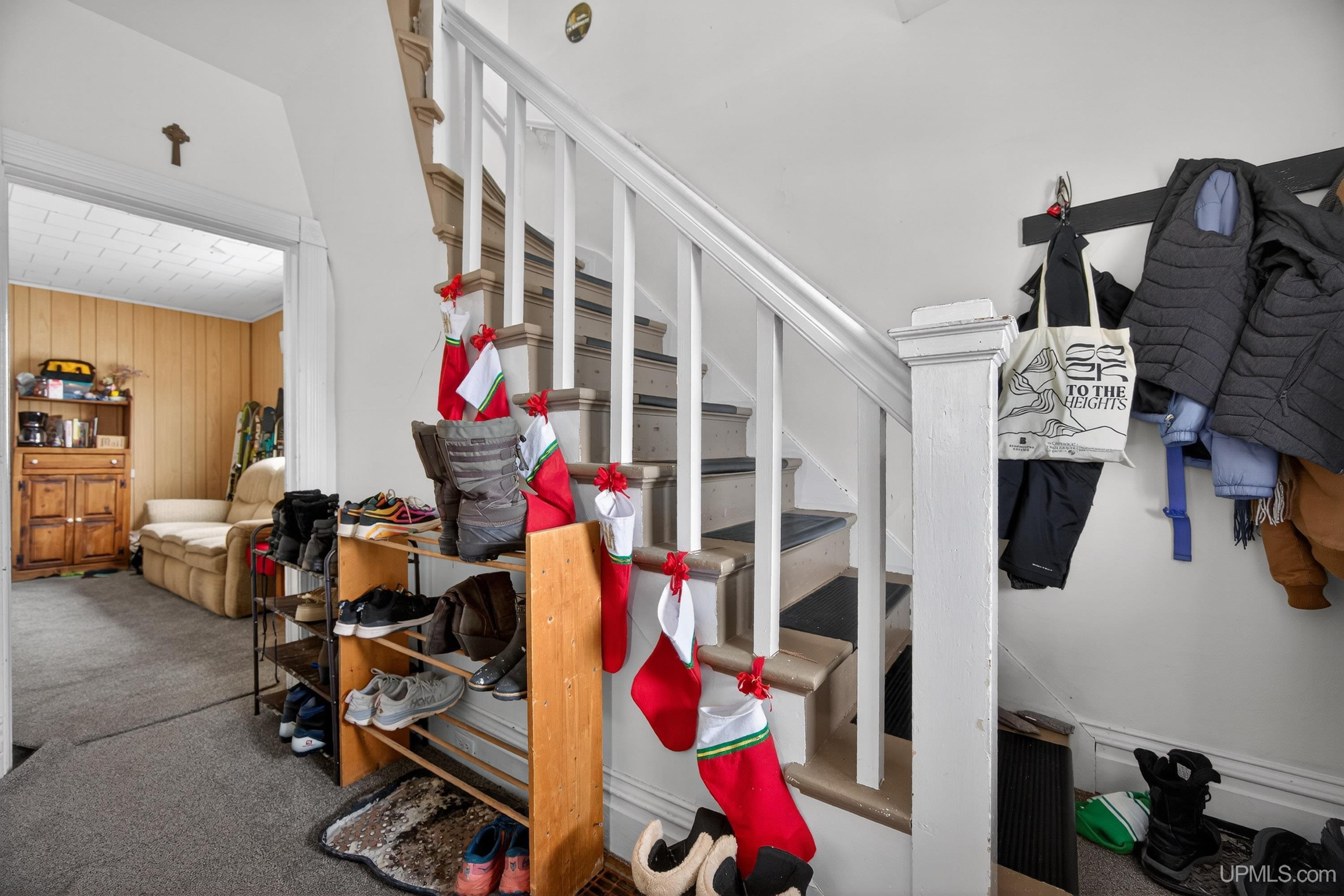 807 E Montezuma Avenue Property Photo 22