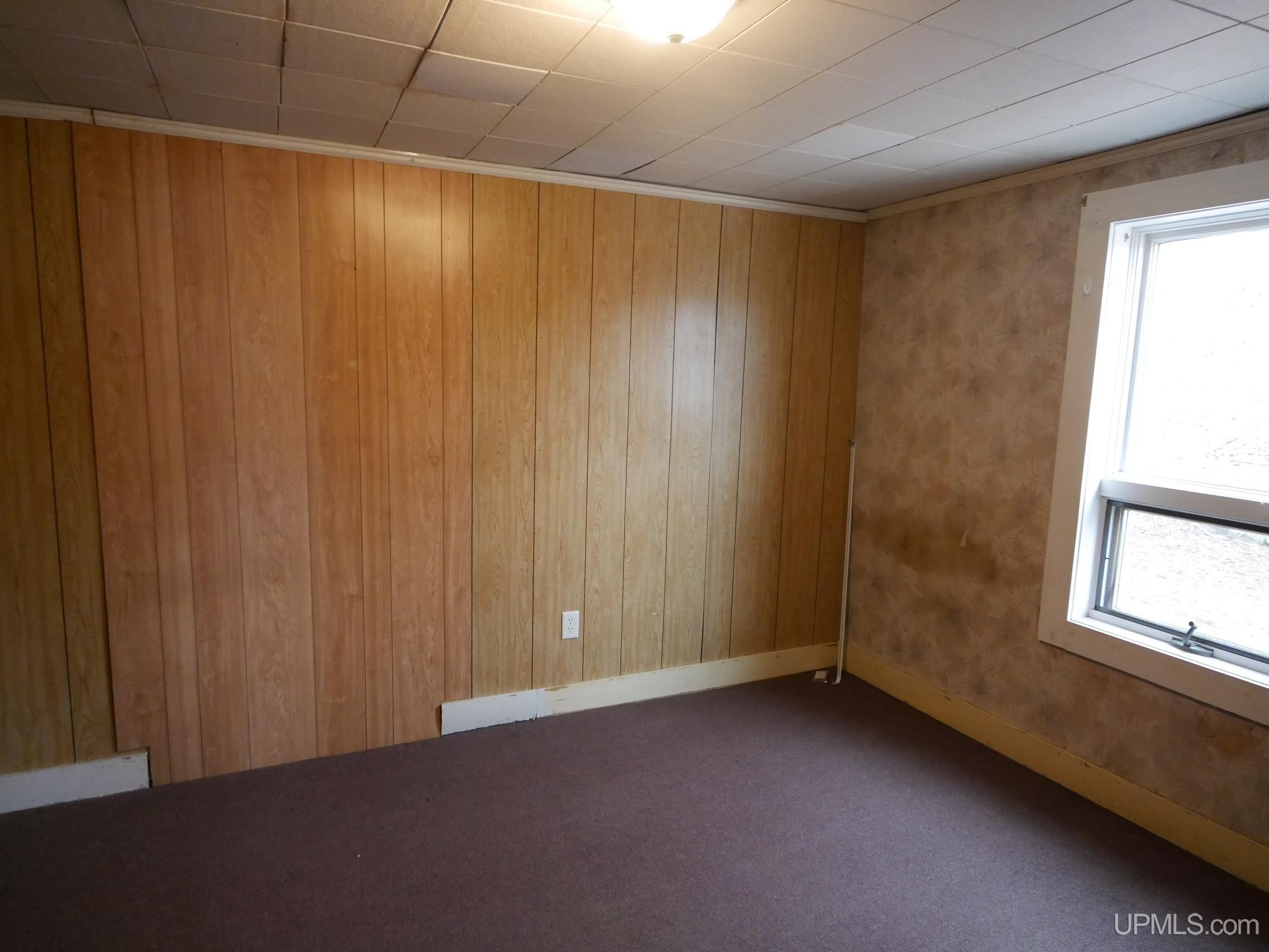 807 E Montezuma Avenue Property Photo 29