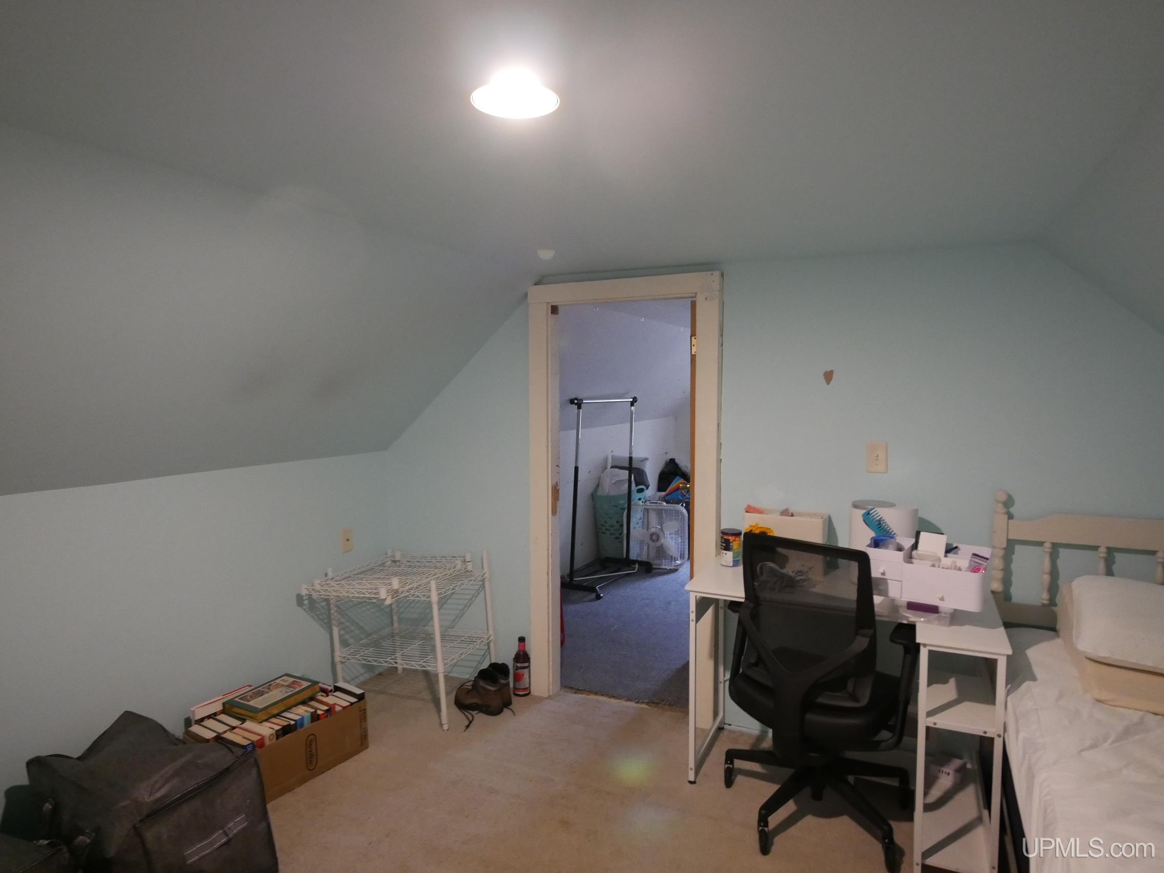 807 E Montezuma Avenue Property Photo 44