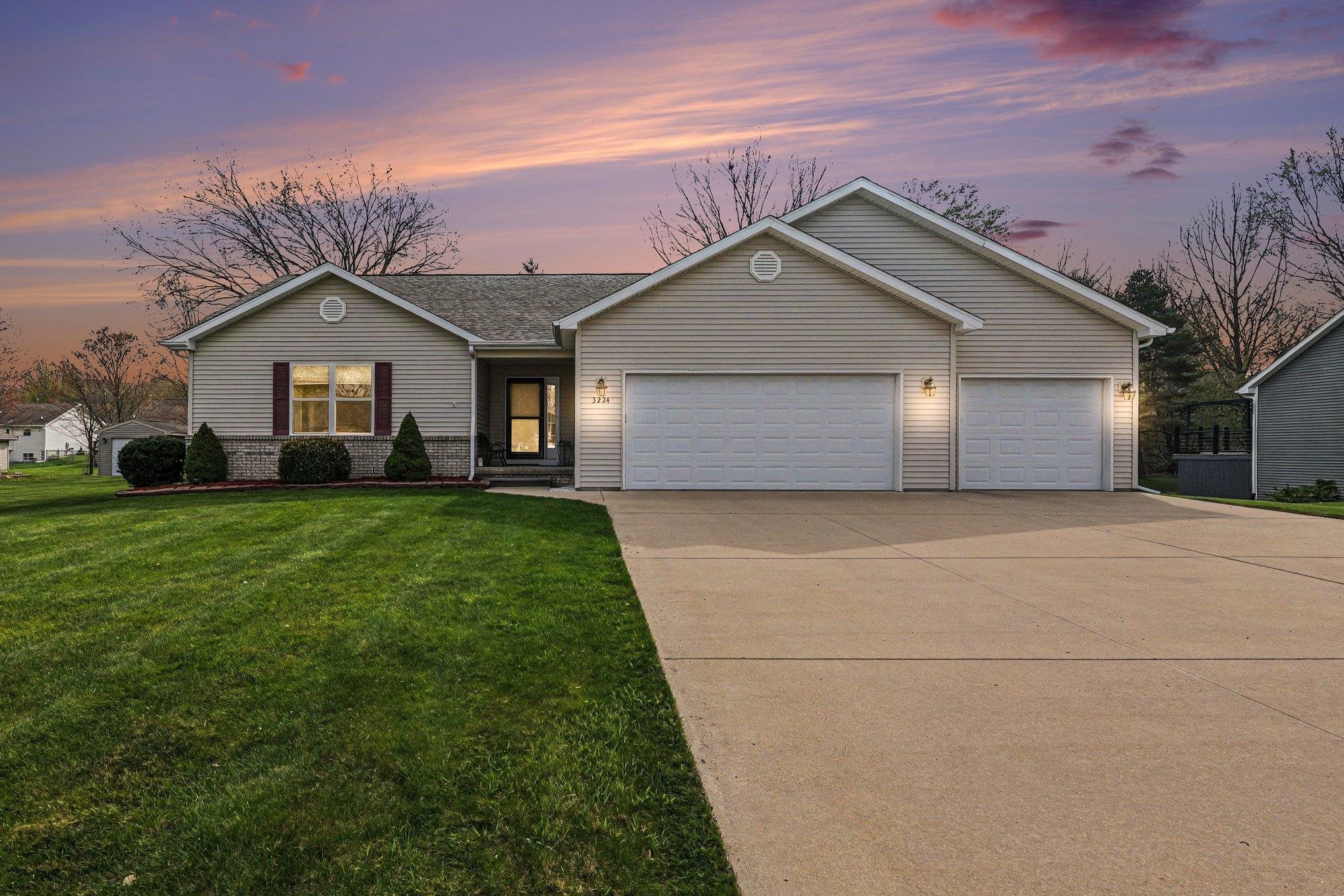 3224 Centennial Oak Court Property Photo 1