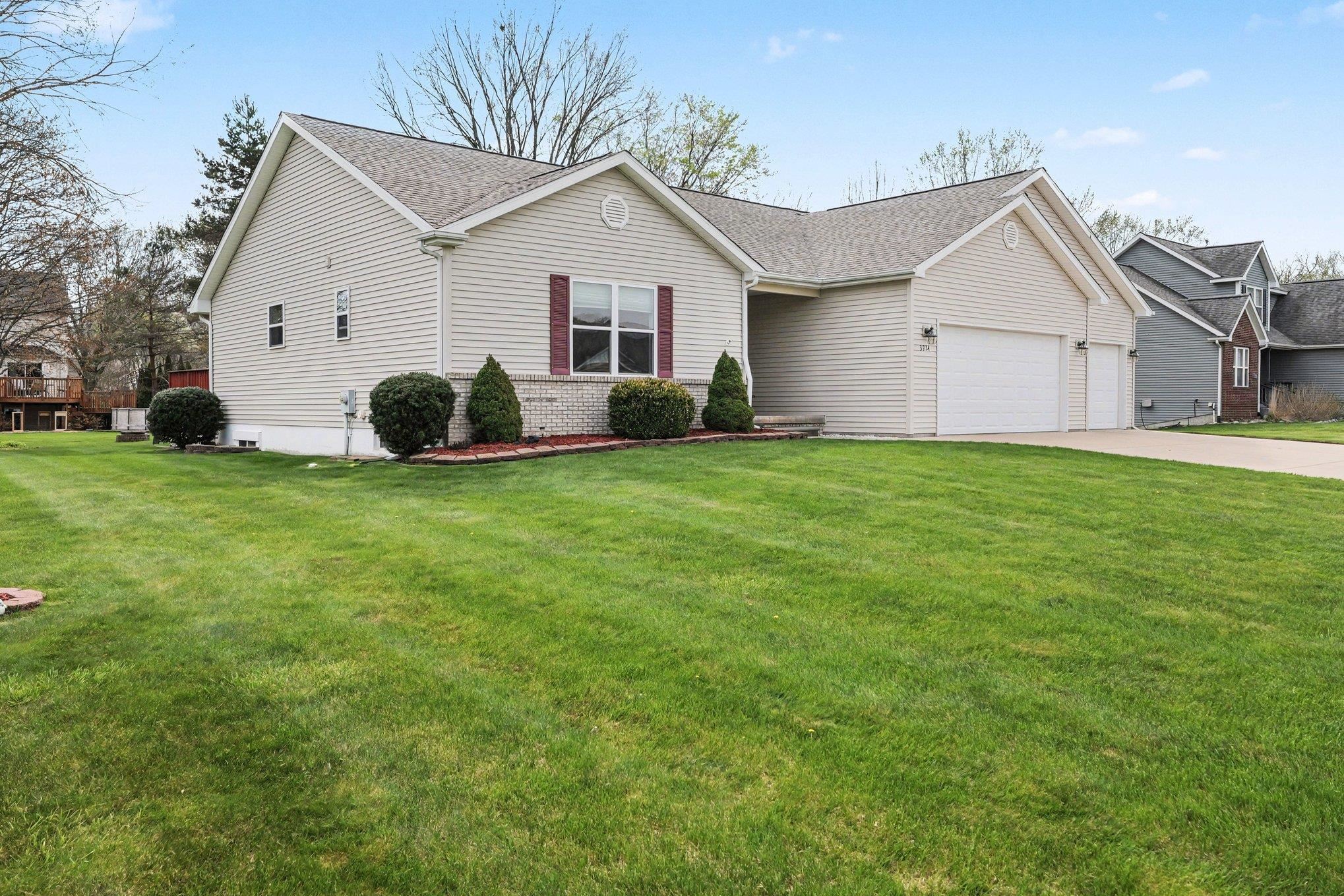 3224 Centennial Oak Court Property Photo 4