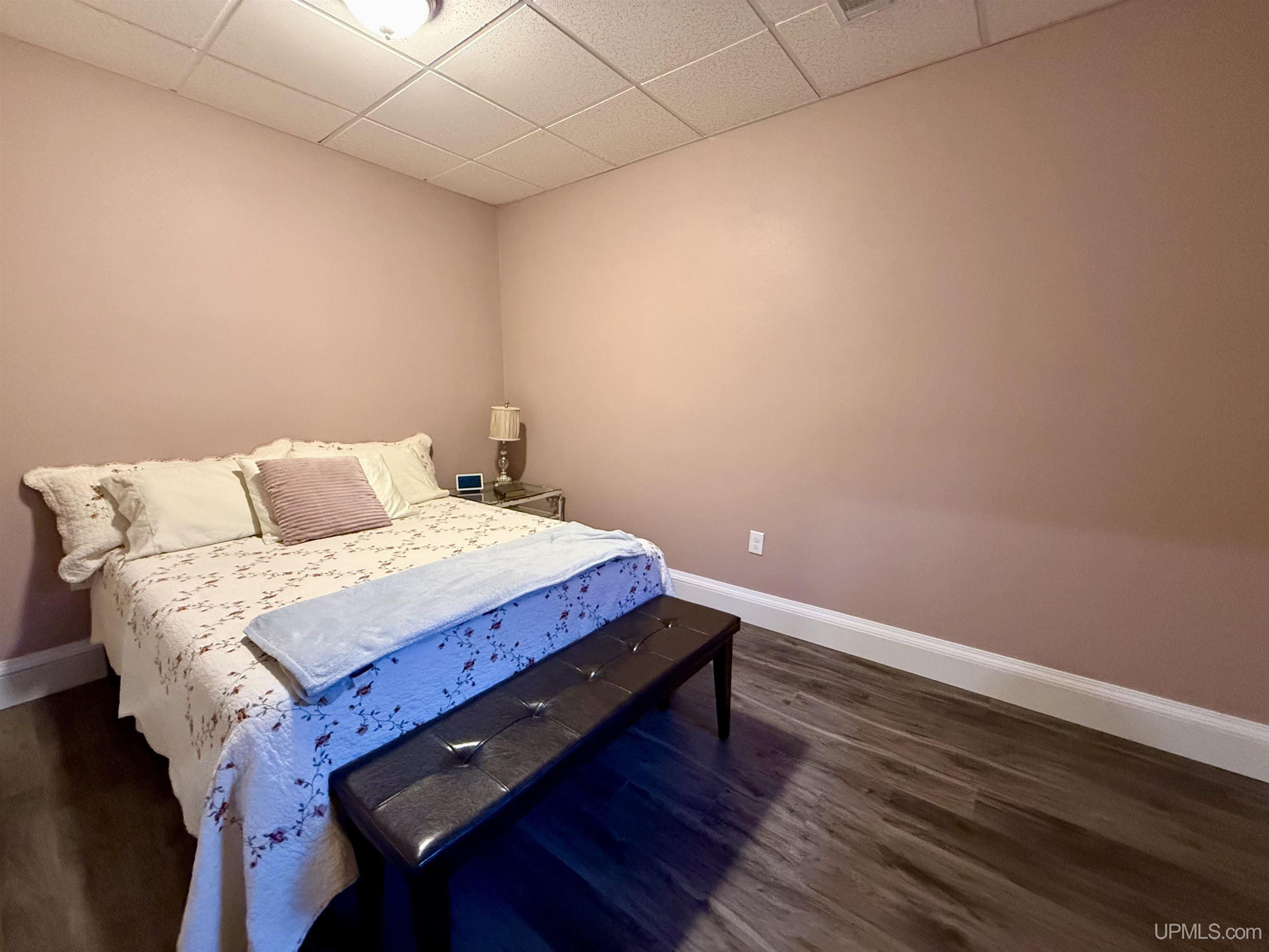 634 E Breitung Avenue Property Photo 33