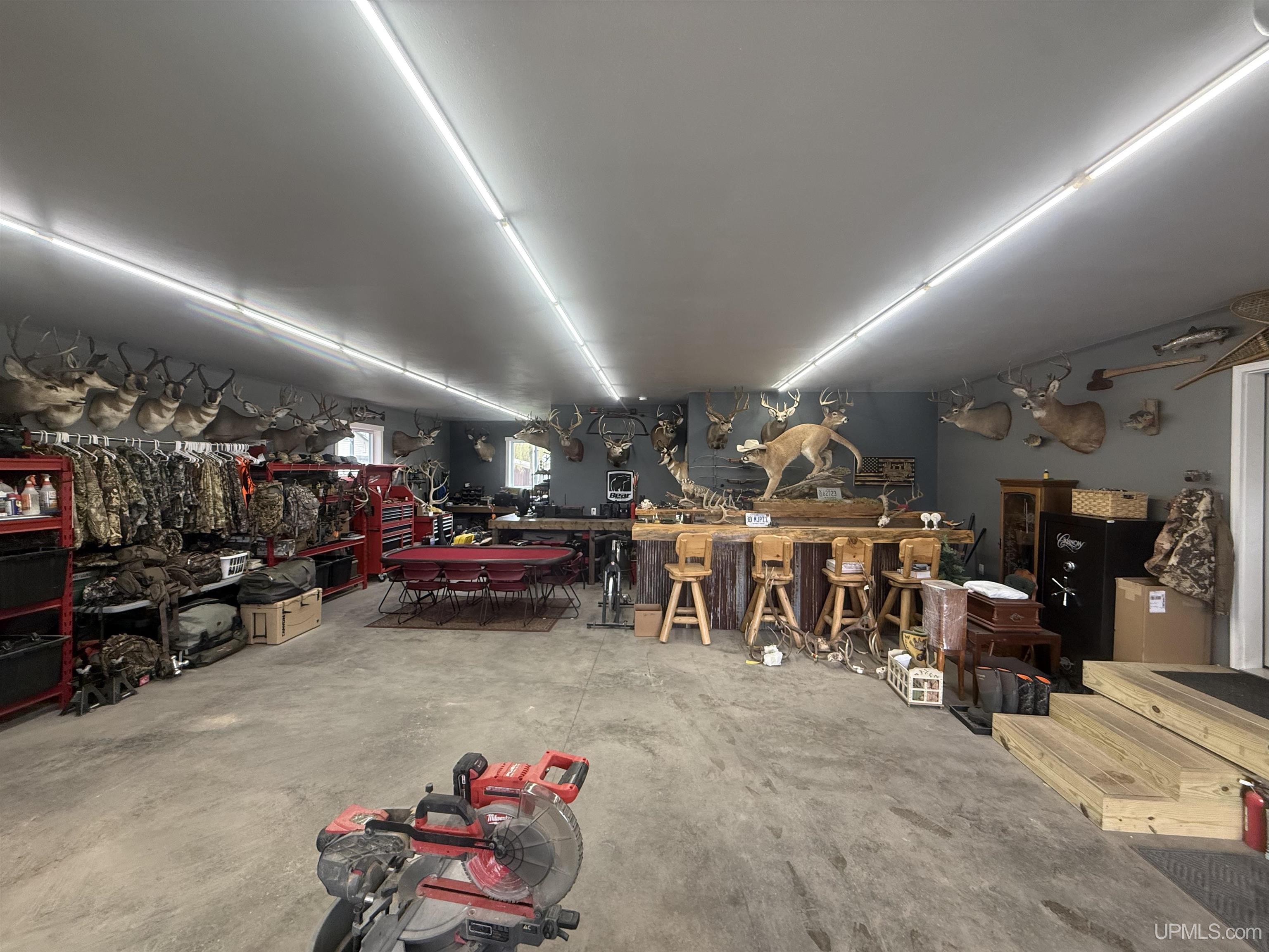 634 E Breitung Avenue Property Photo 65