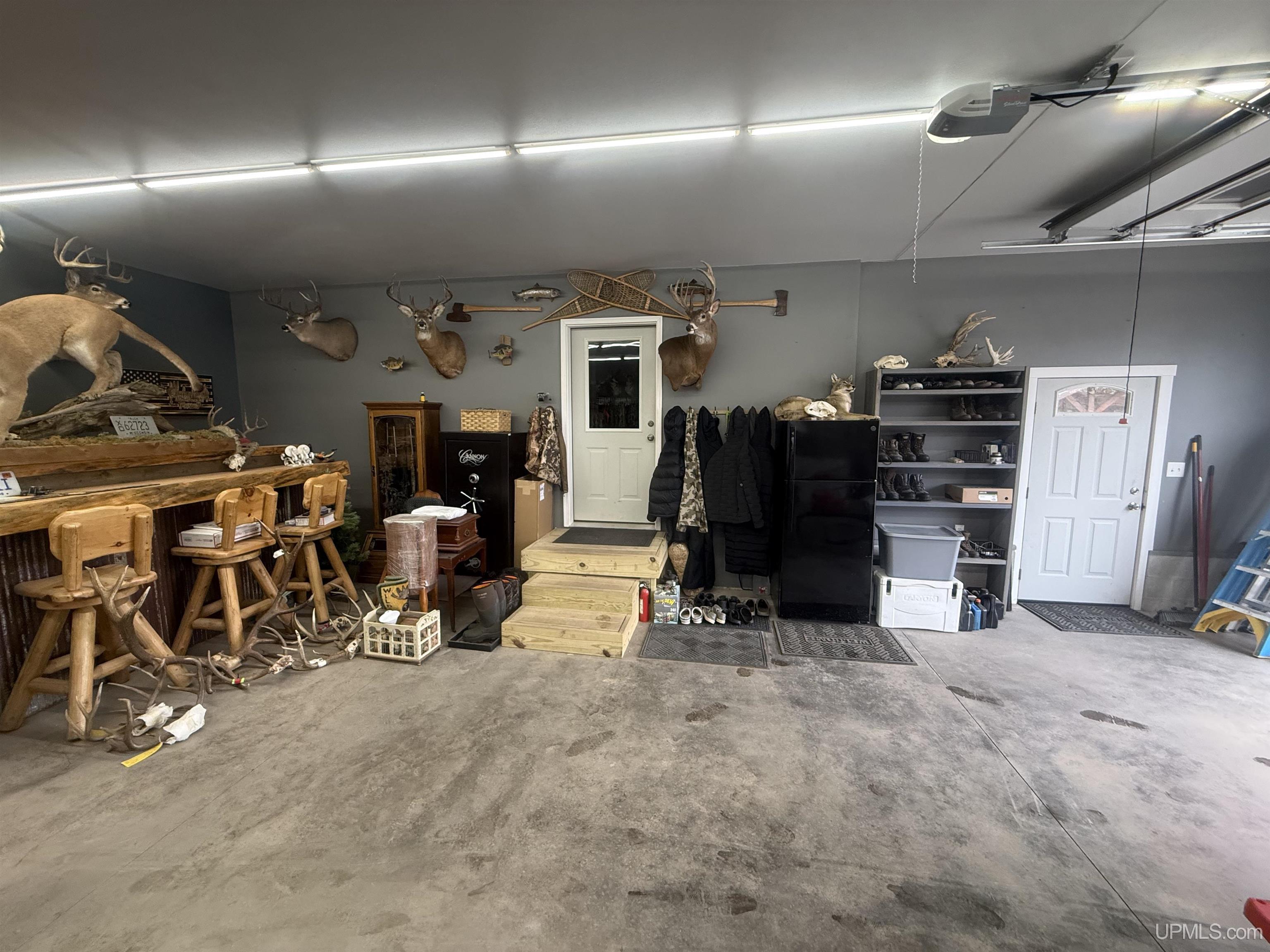 634 E Breitung Avenue Property Photo 66