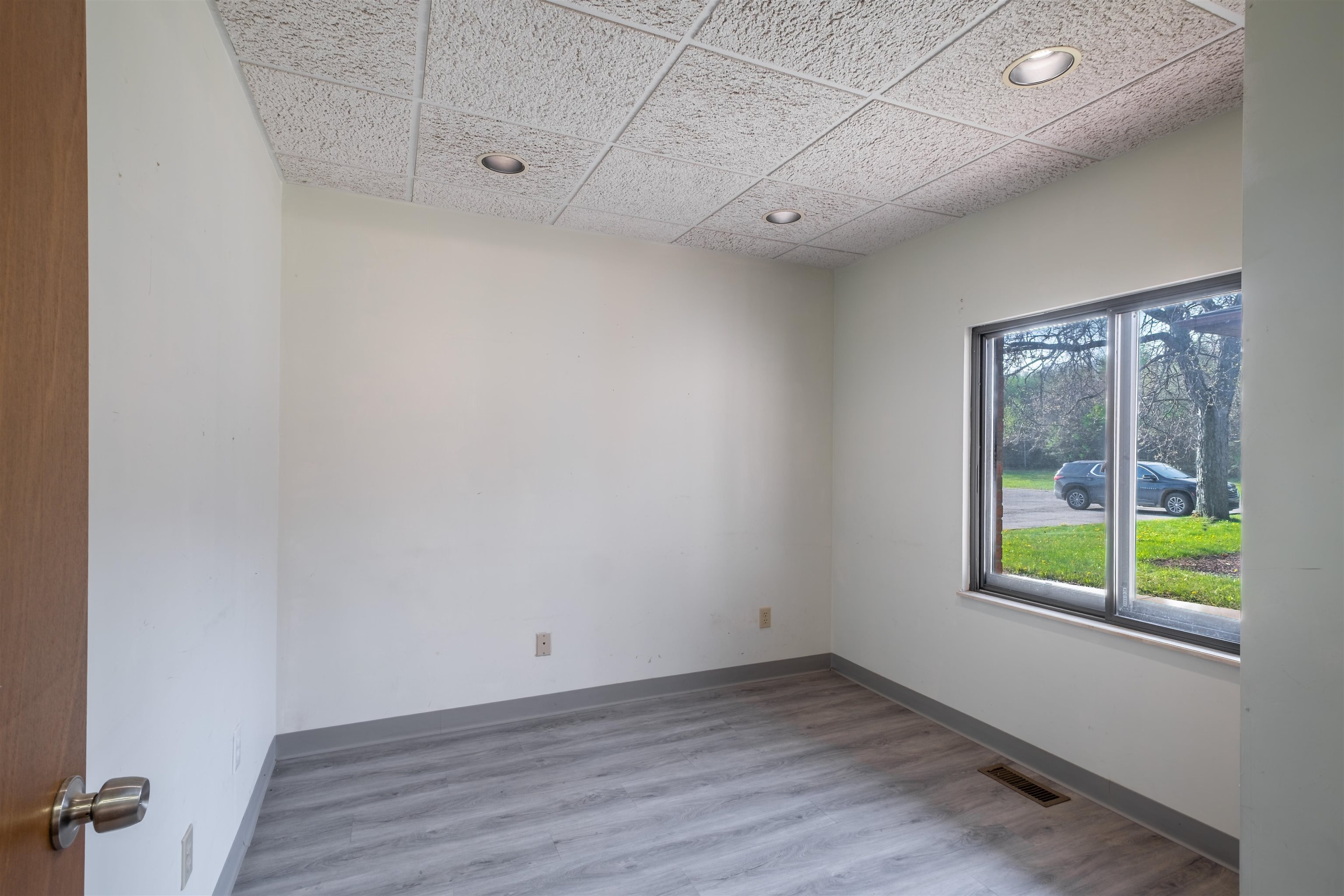 1121 Villa Linde Court Property Photo 5