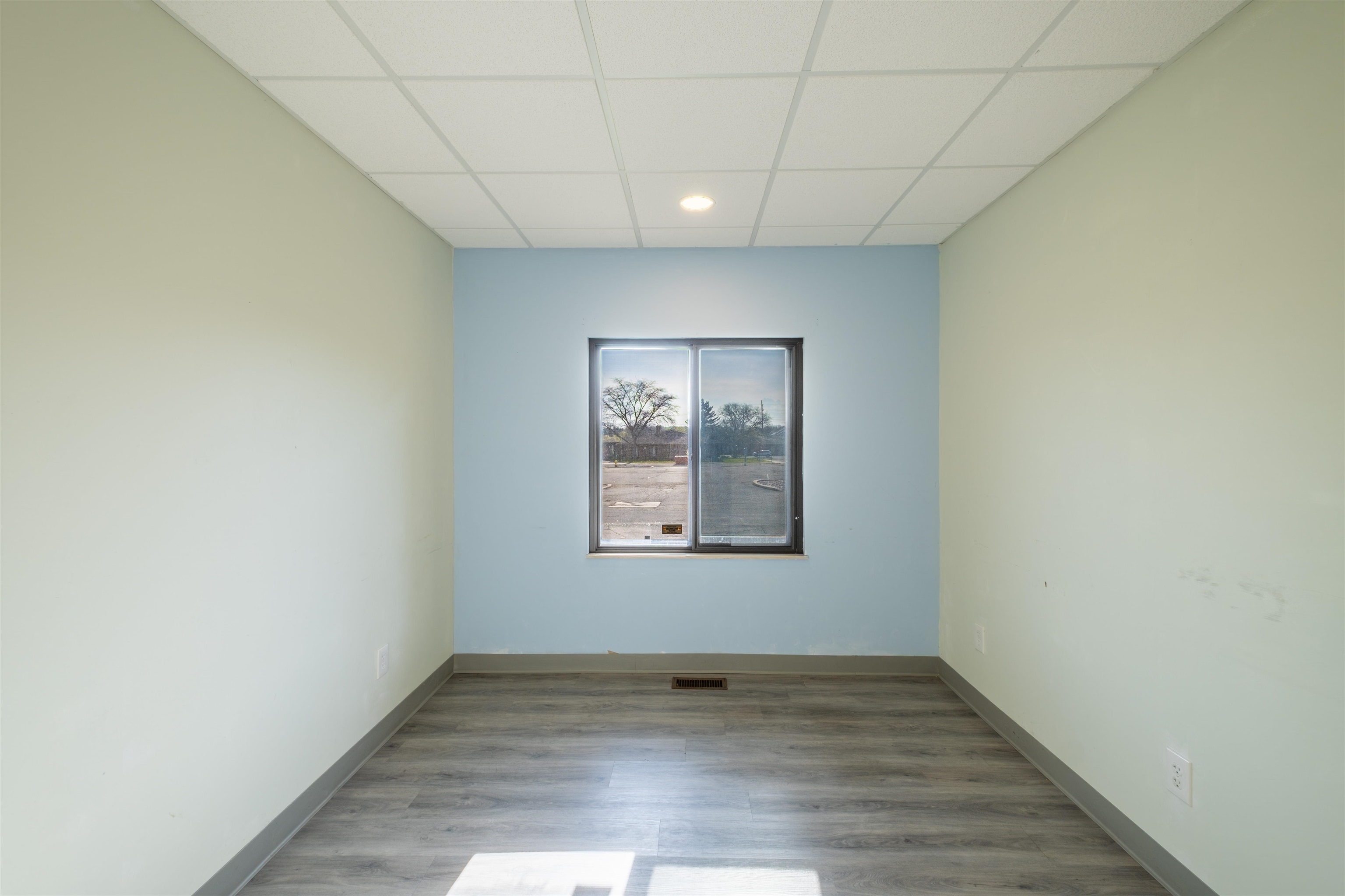 1121 Villa Linde Court Property Photo 10