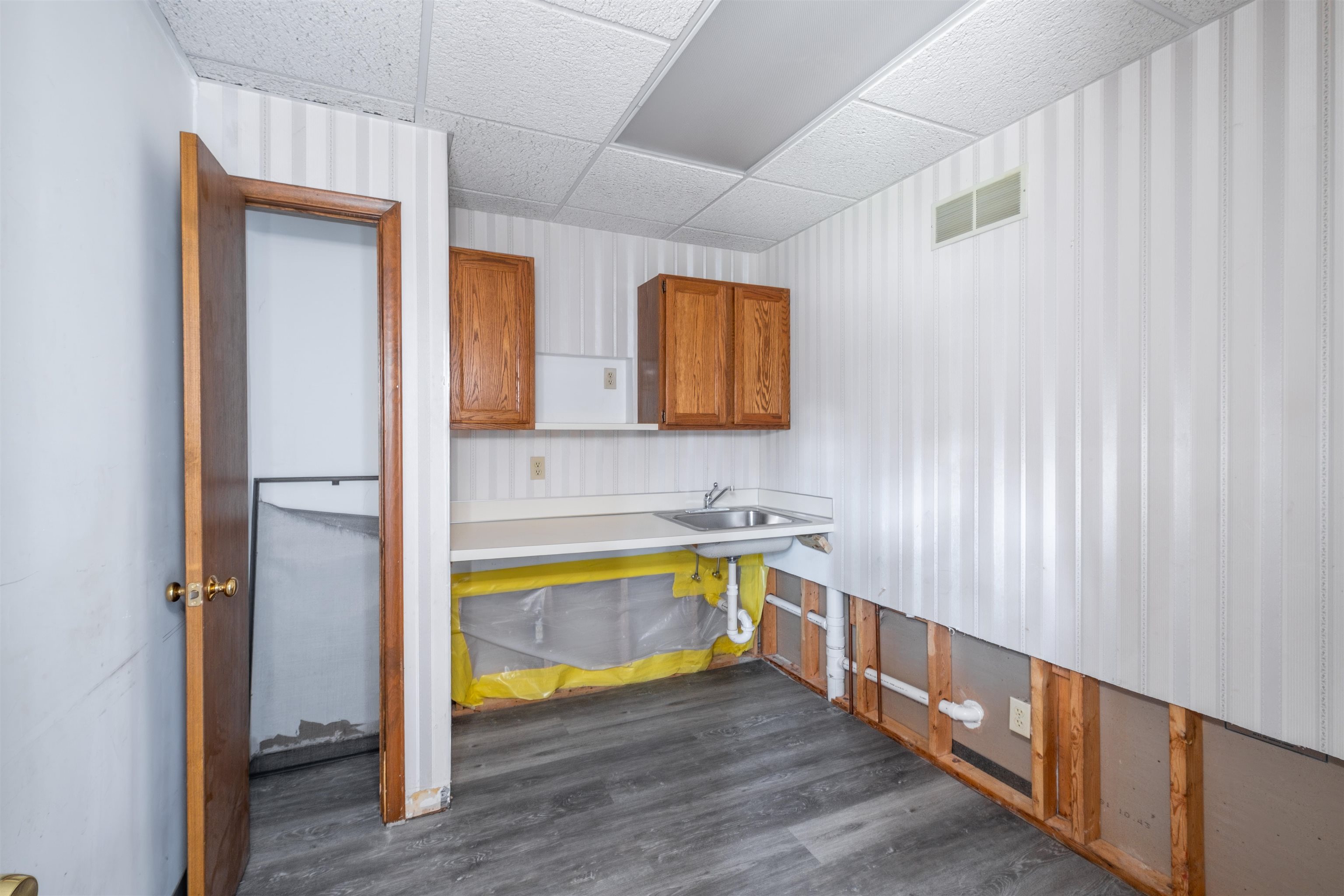 1121 Villa Linde Court Property Photo 17