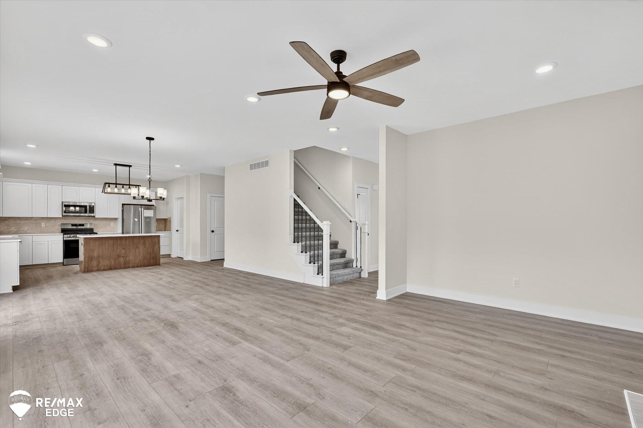 8100 Peninsula Circle Property Photo 10