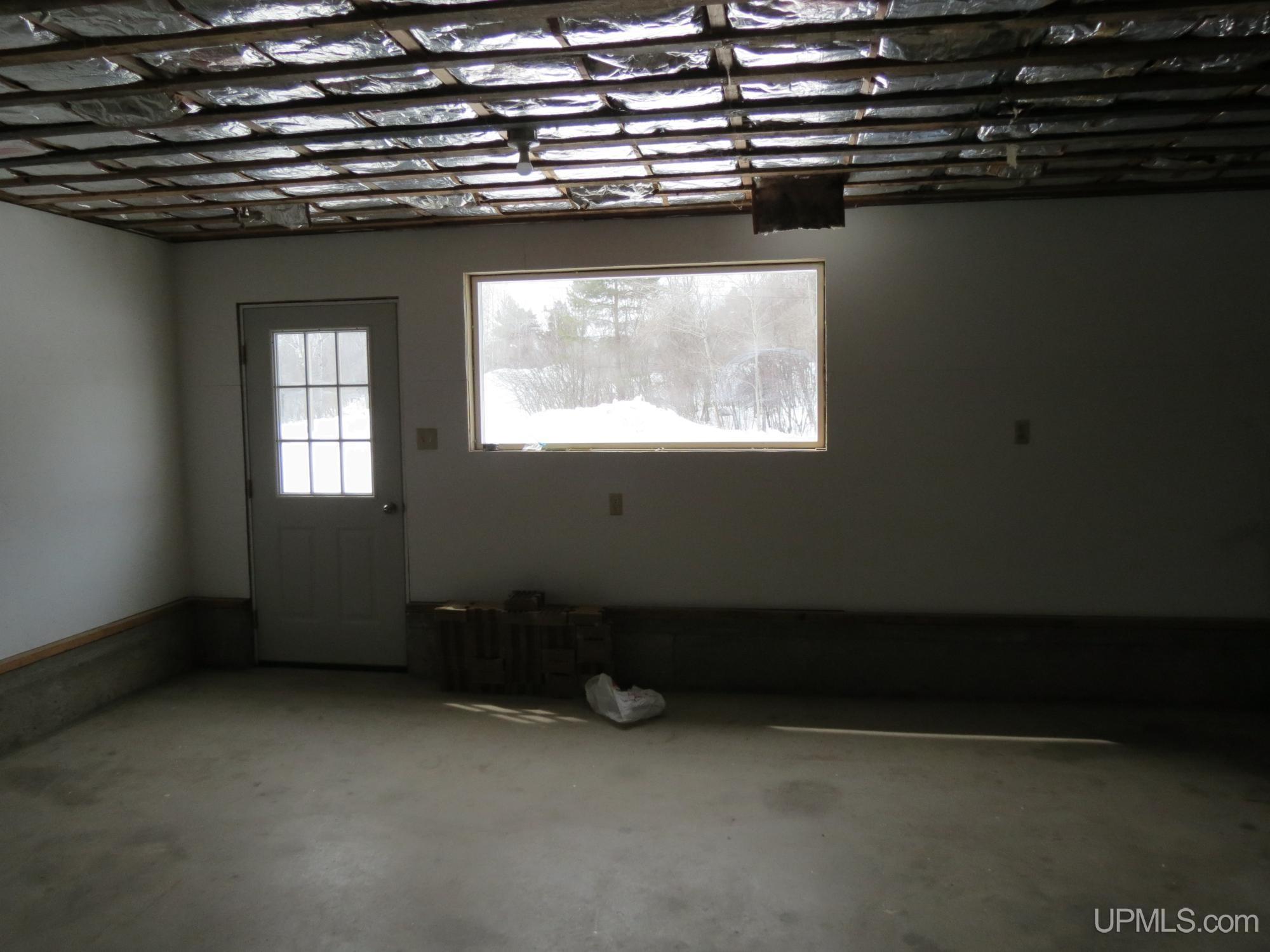 4908 Margaret Street Property Photo 15