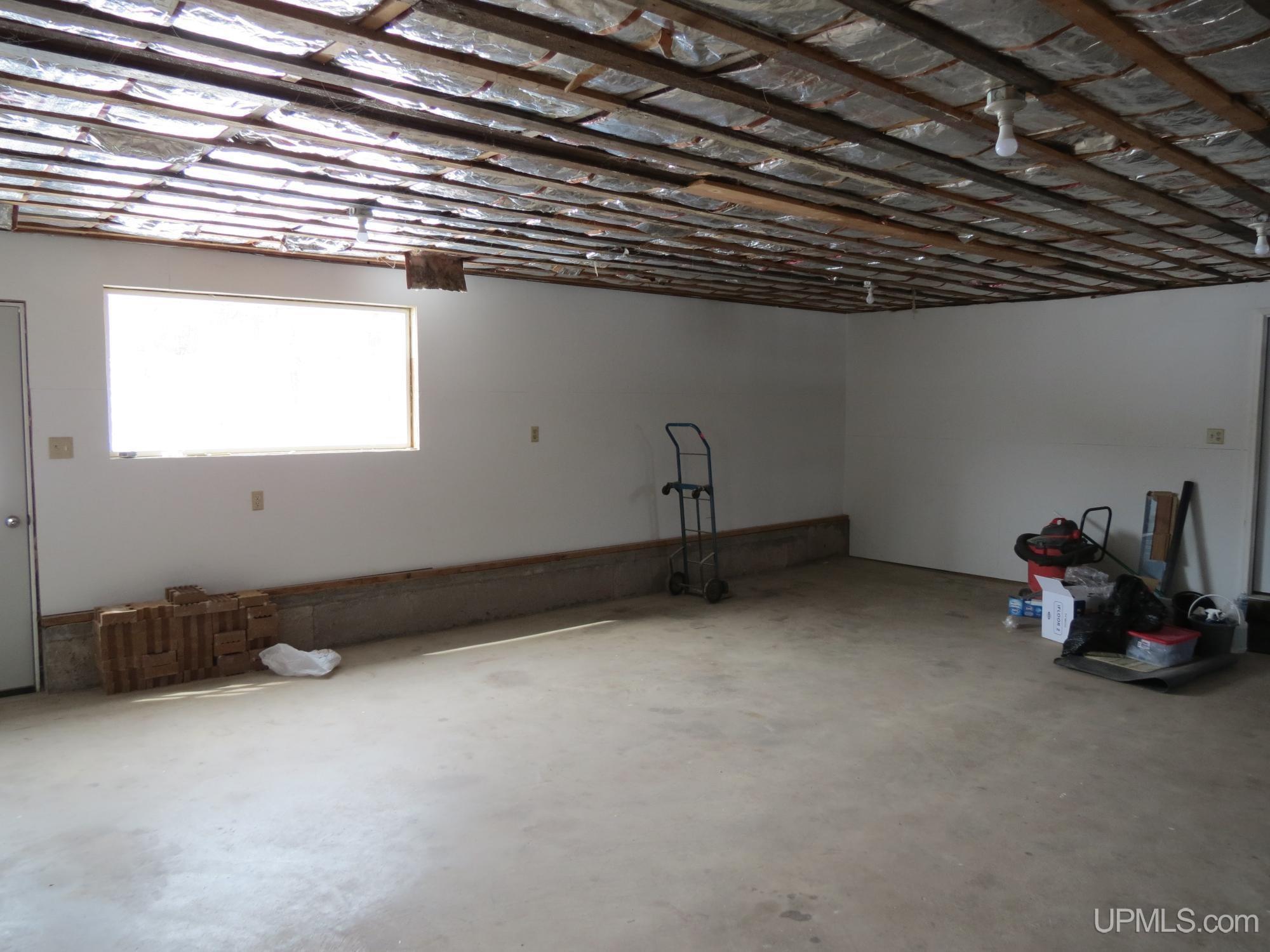 4908 Margaret Street Property Photo 17