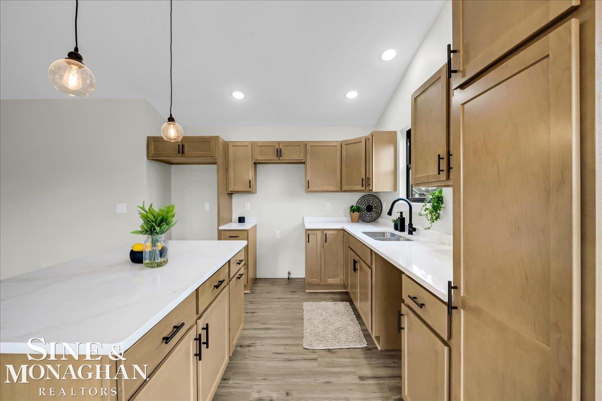 210 Oregon Avenue Property Photo 10