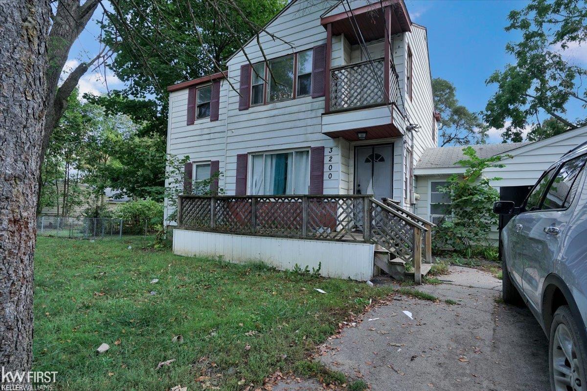 3200 N Averill Avenue Property Photo 1
