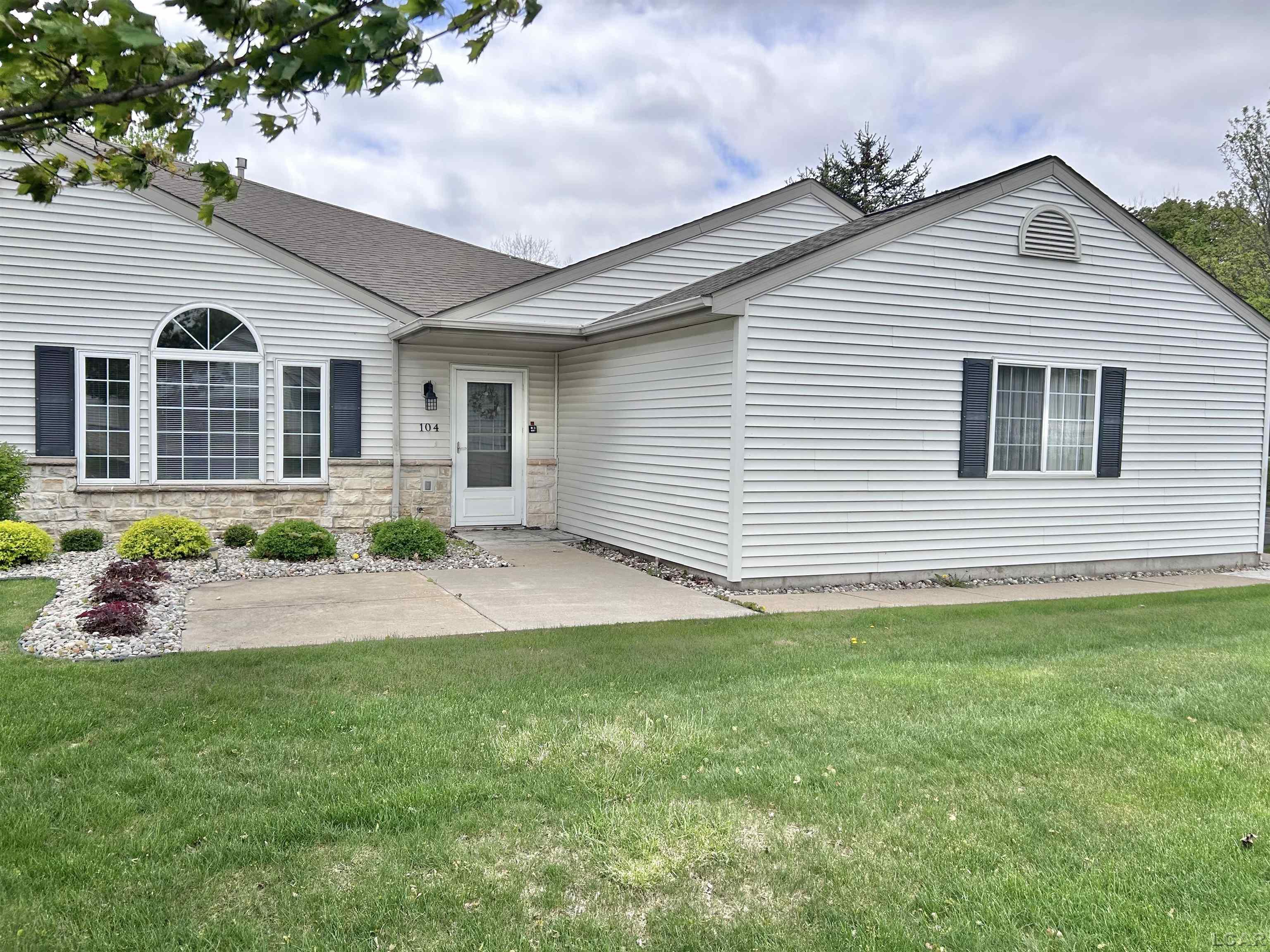 104 Lakewood Drive