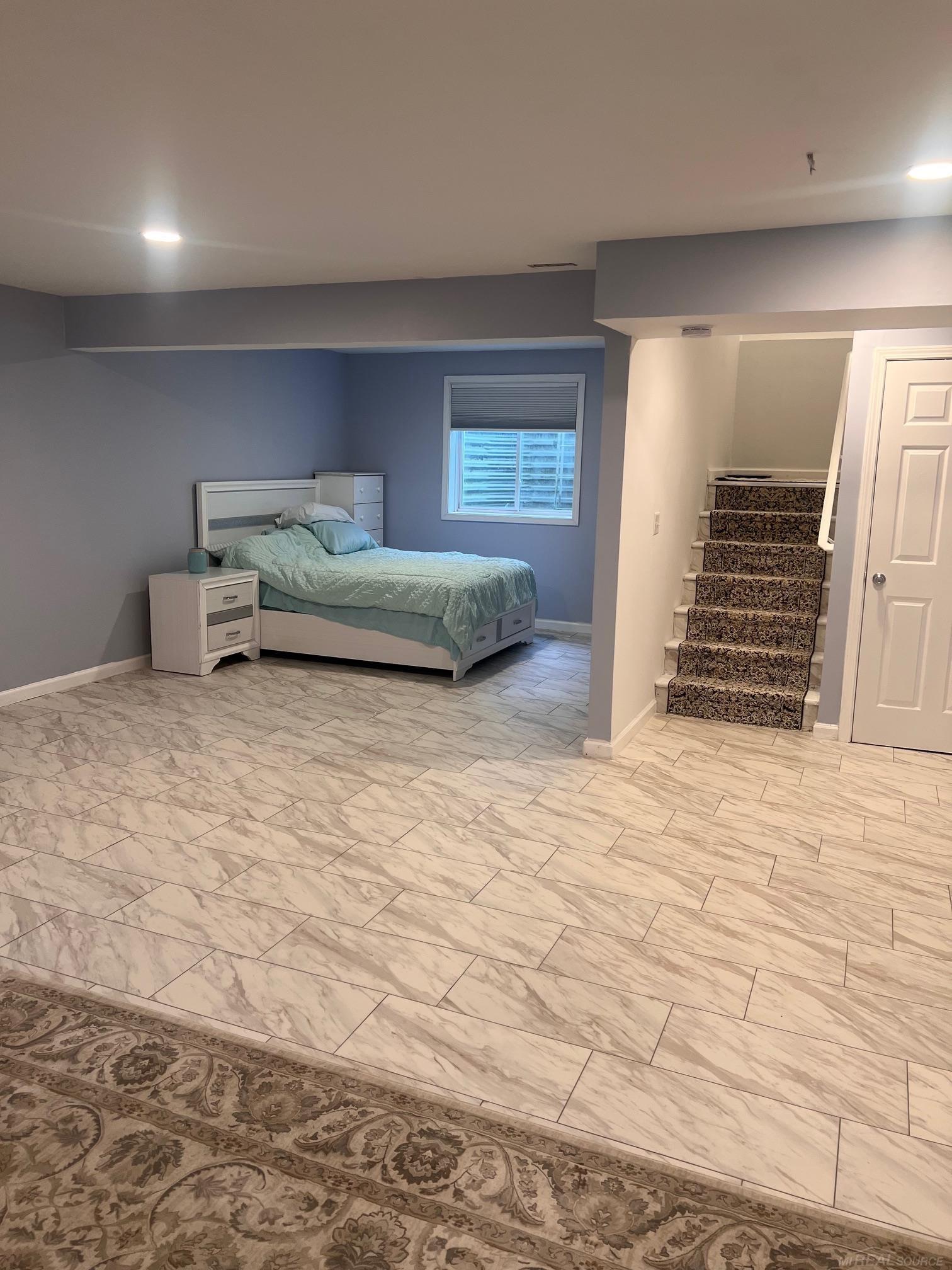 6231 Stable Glen Court Property Photo 15