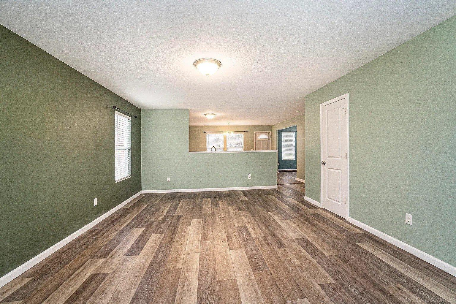 6231 Stable Glen Court Property Photo 27