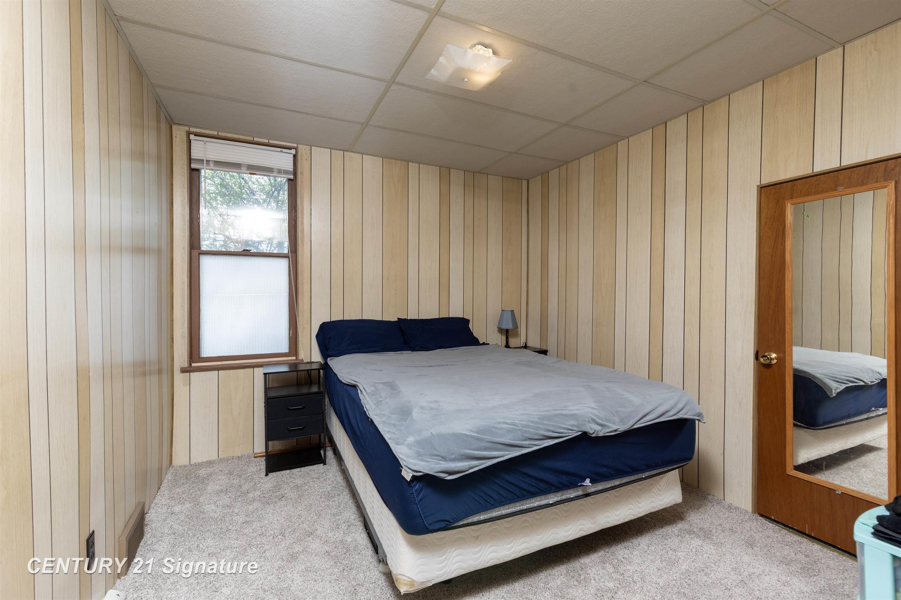 706 S Lincoln Street Property Photo 8